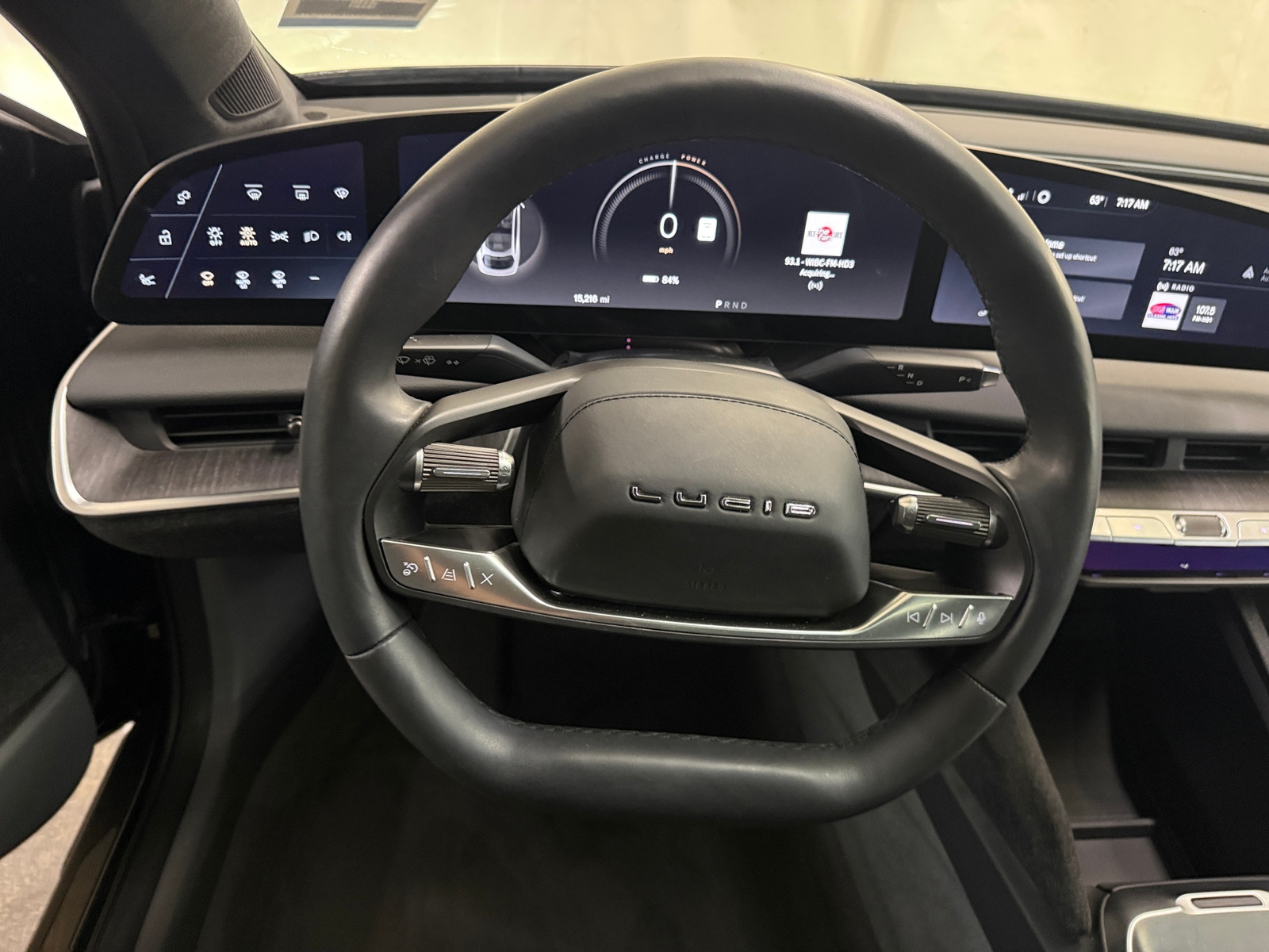Thumbnail: 2025 Lucid Air - 4