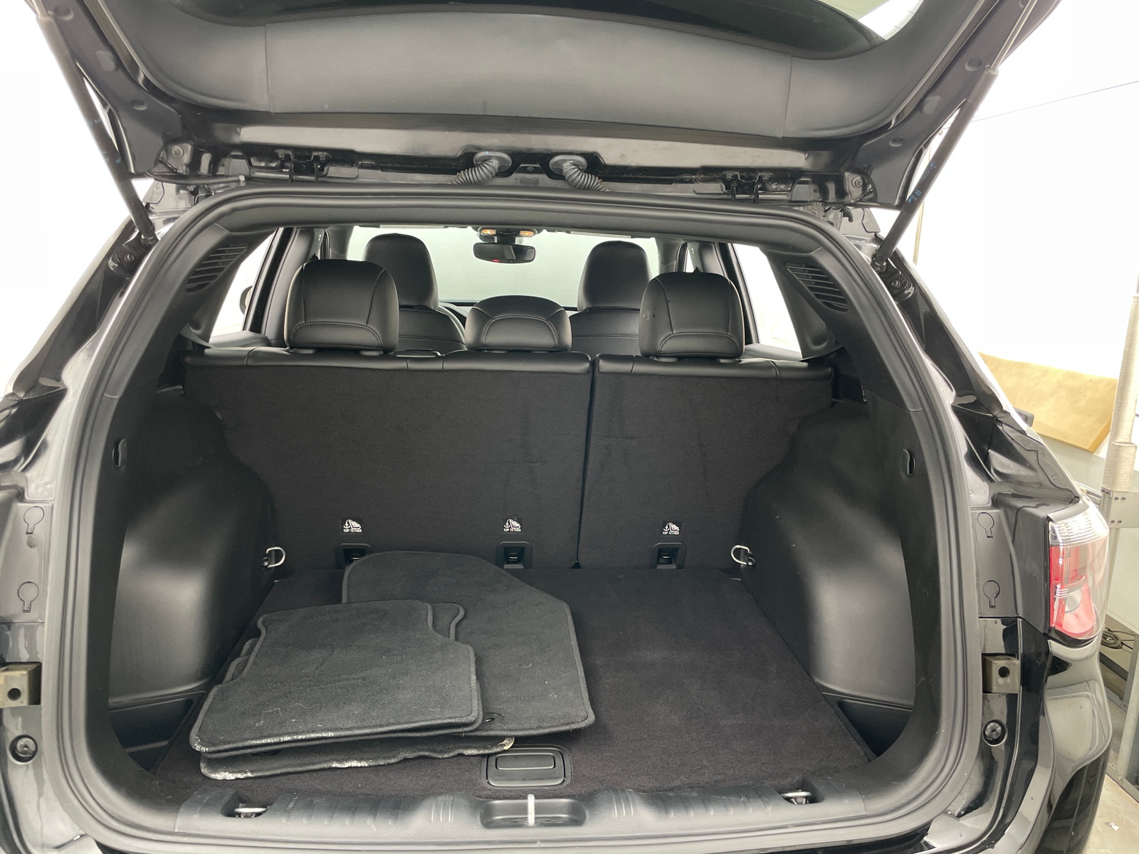 Thumbnail: 2024 Jeep Compass - 6