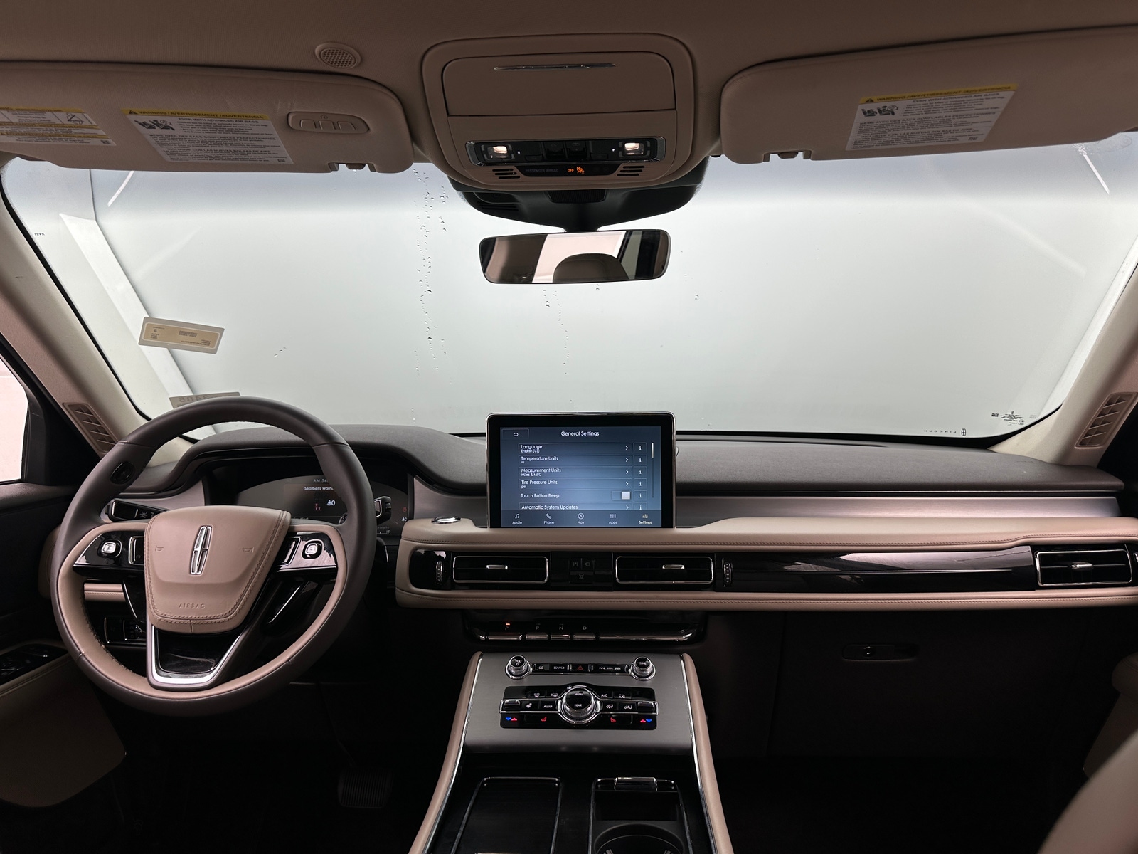 Thumbnail: 2023 Lincoln Aviator - 2