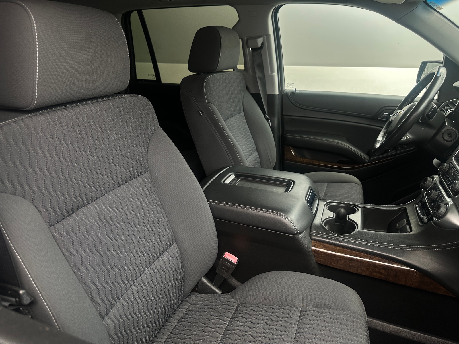 Thumbnail: 2018 Chevrolet Tahoe - 2