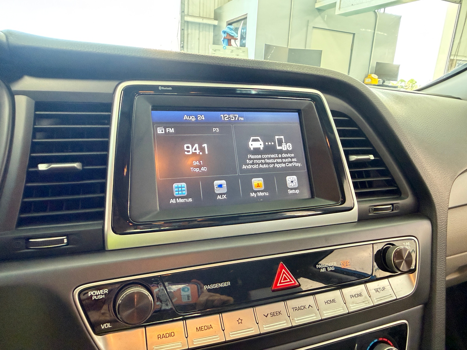 Thumbnail: 2019 Hyundai Sonata - 4