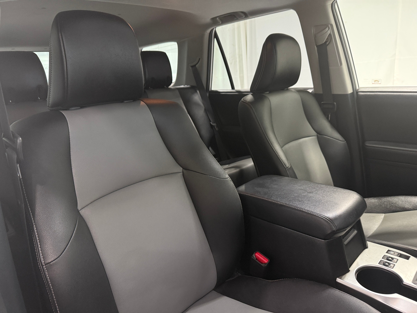 Thumbnail: 2015 Toyota 4Runner - 2