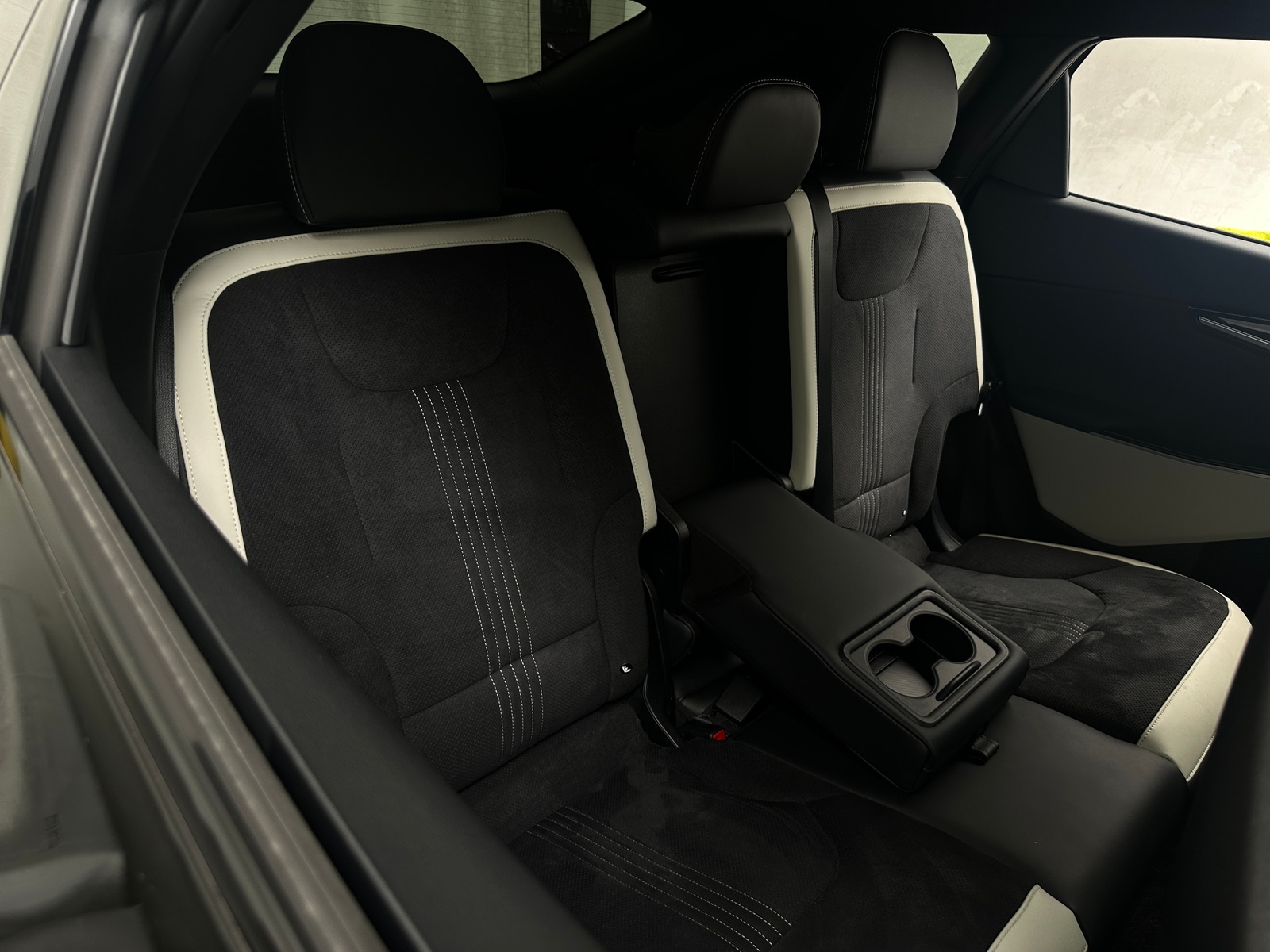 Thumbnail: 2024 Kia EV6 - 5