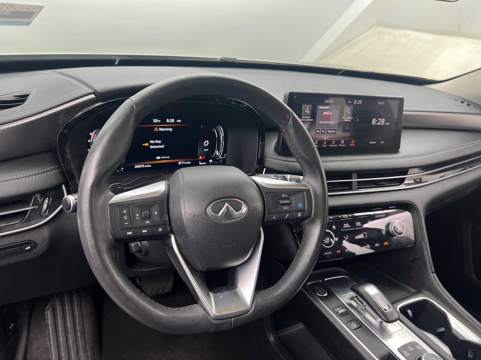 Thumbnail: 2023 INFINITI QX60 - 4