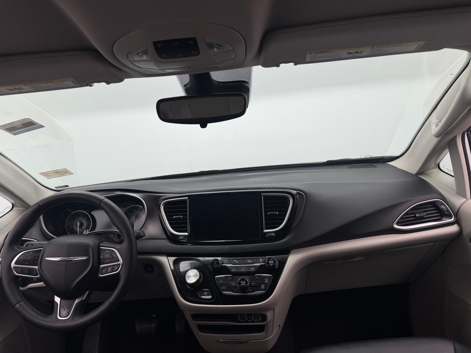 Thumbnail: 2024 Chrysler Pacifica - 2