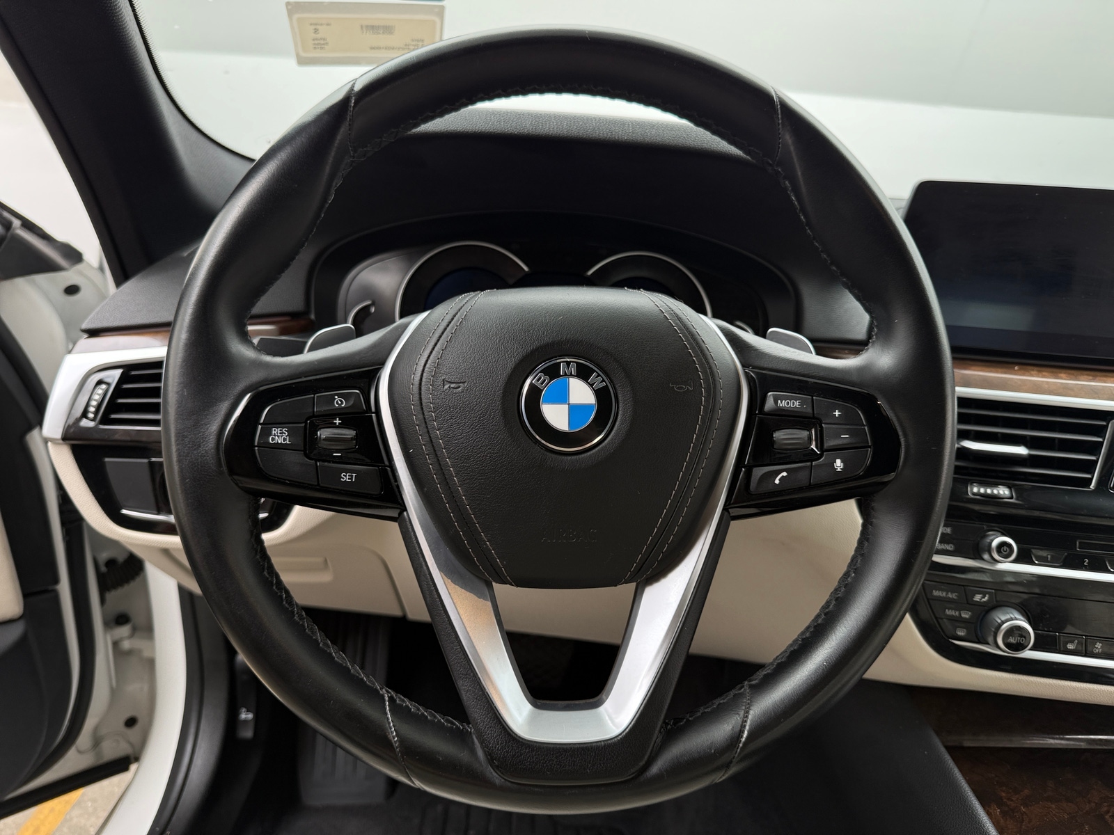 Thumbnail: 2019 BMW 5 Series - 4