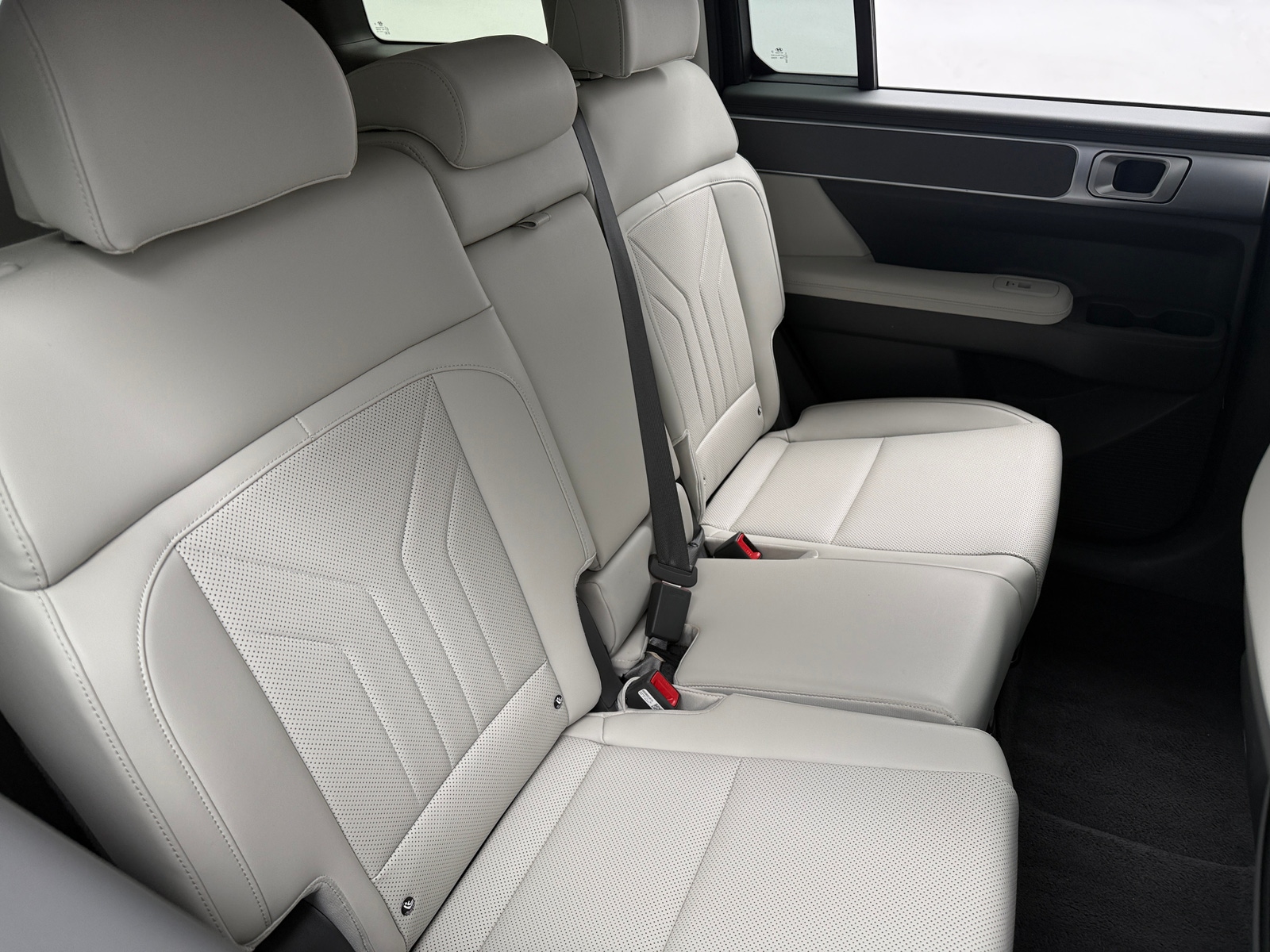 Thumbnail: 2026 Hyundai Santa Fe - 5