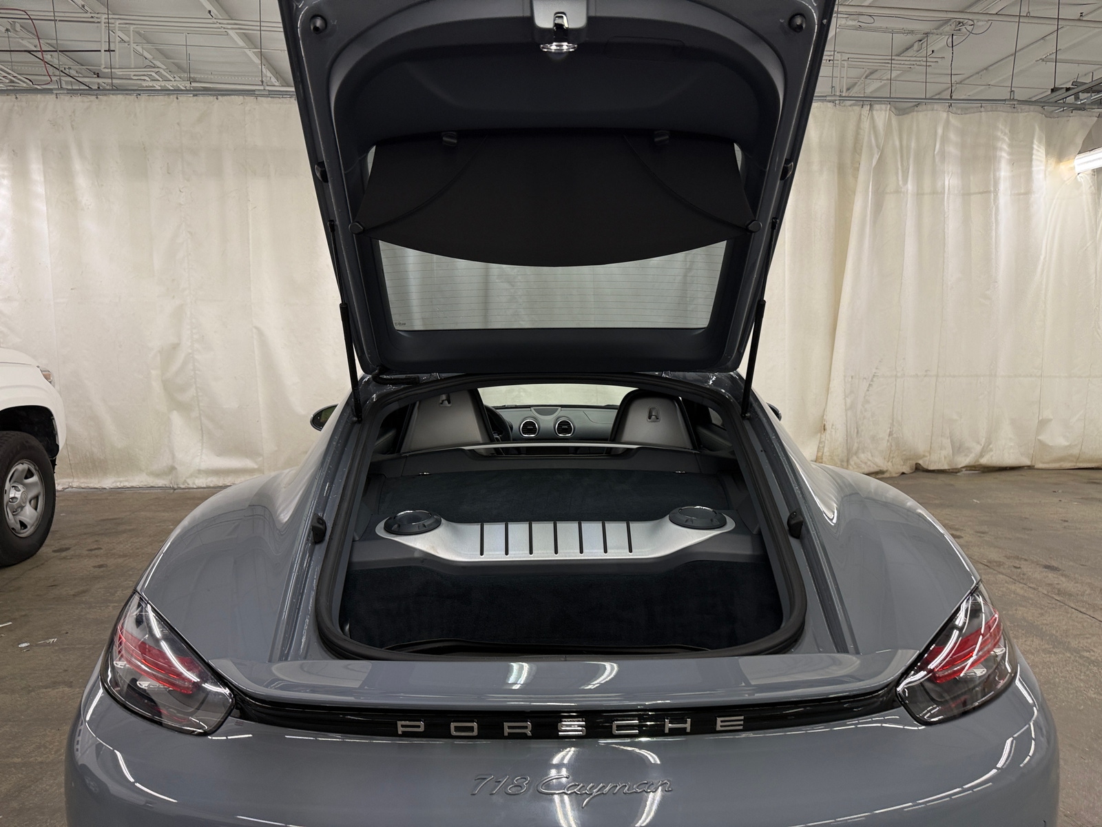 Thumbnail: 2024 Porsche 718 Cayman - 4