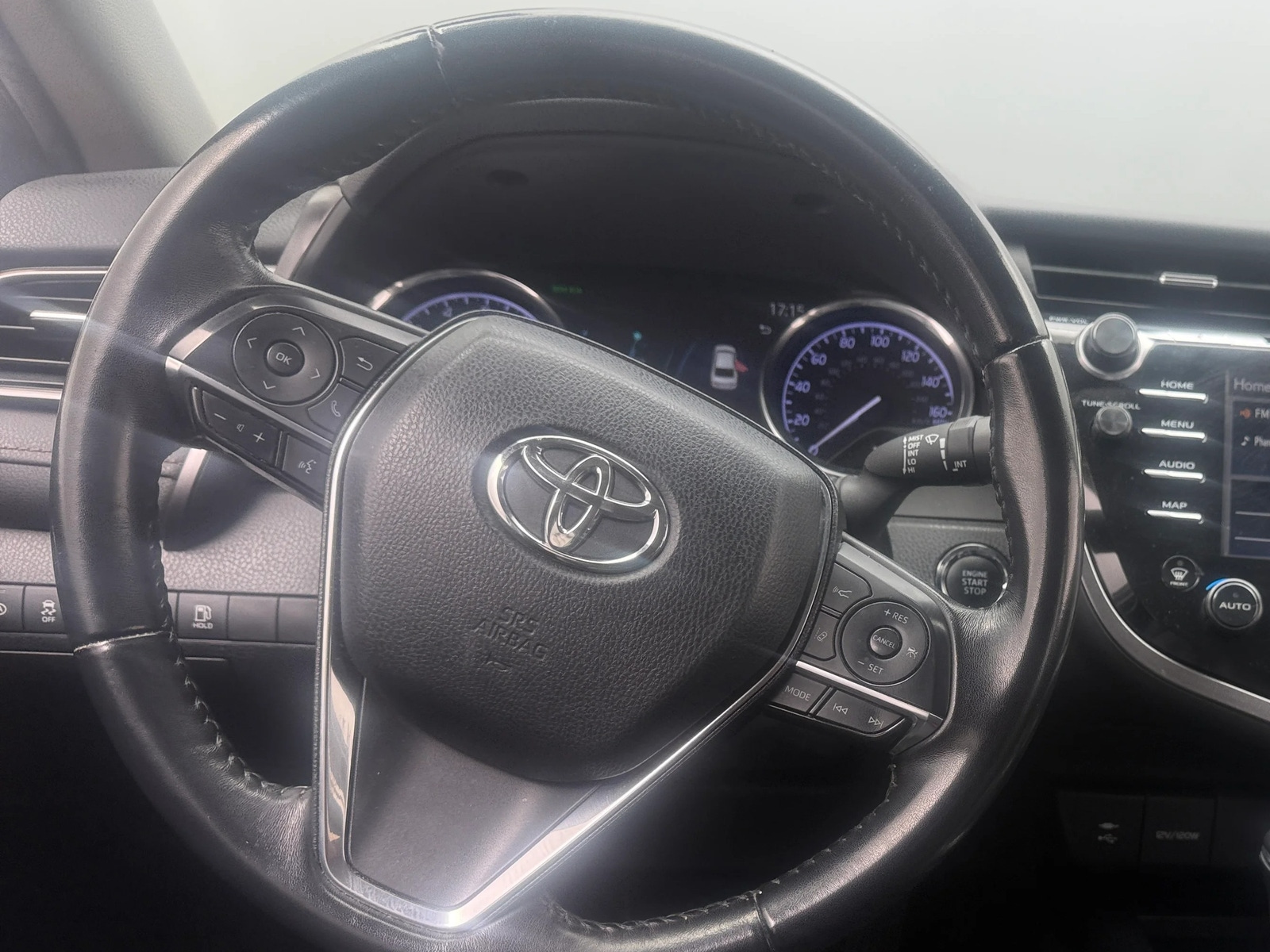 Thumbnail: 2019 Toyota Camry - 4