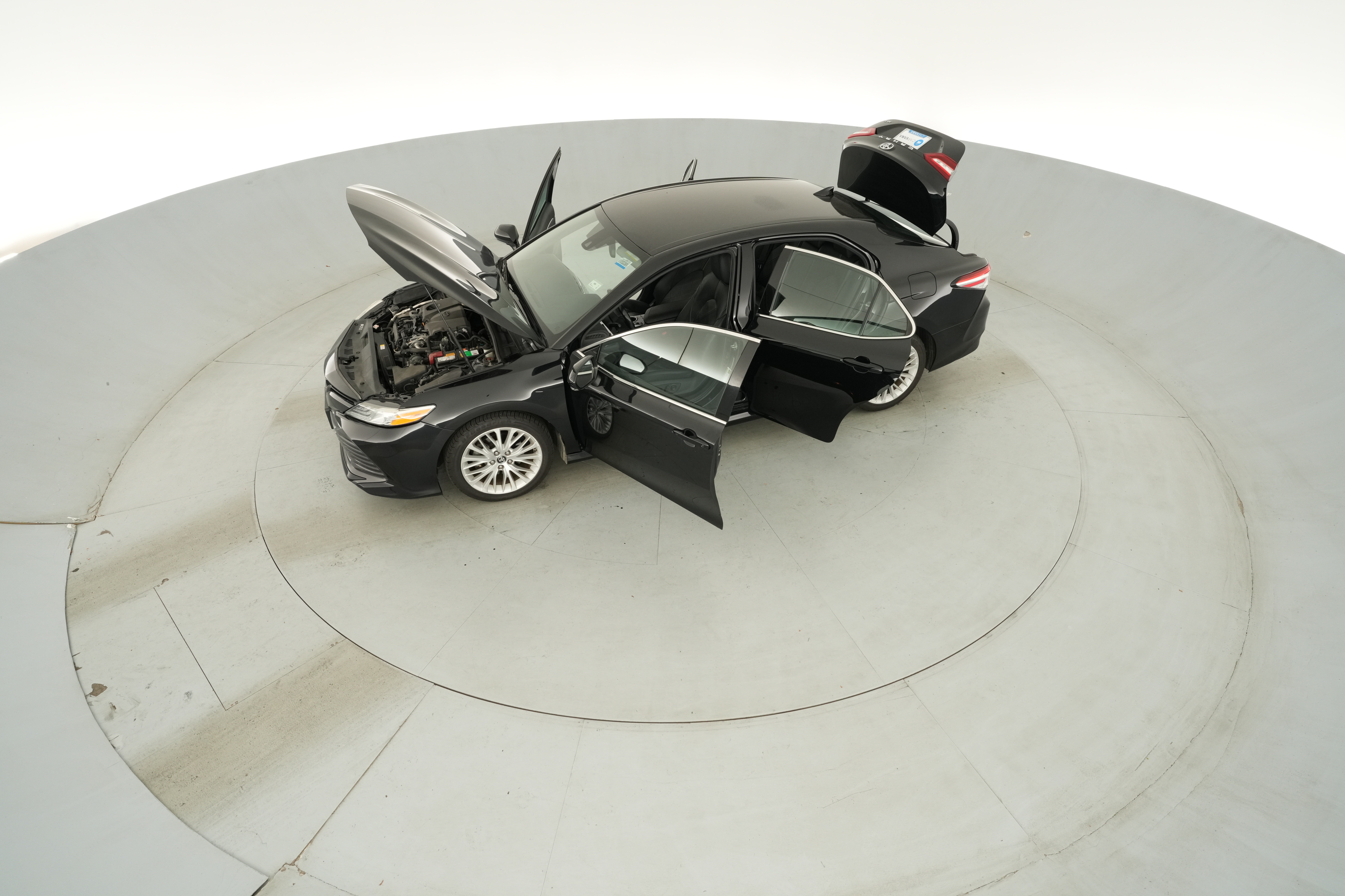 2019 Toyota Camry XLE - Photo 44