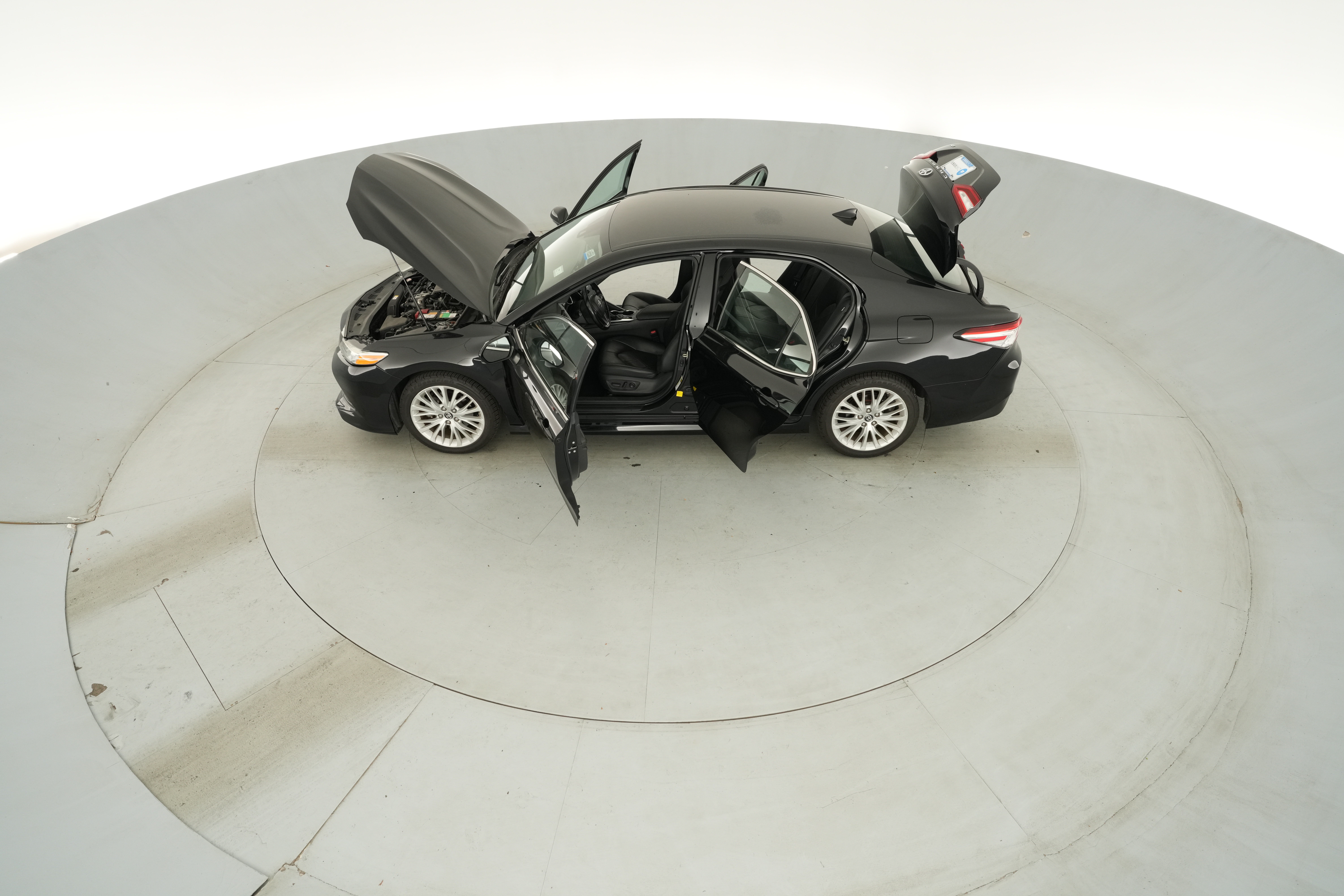 2019 Toyota Camry XLE - Photo 45
