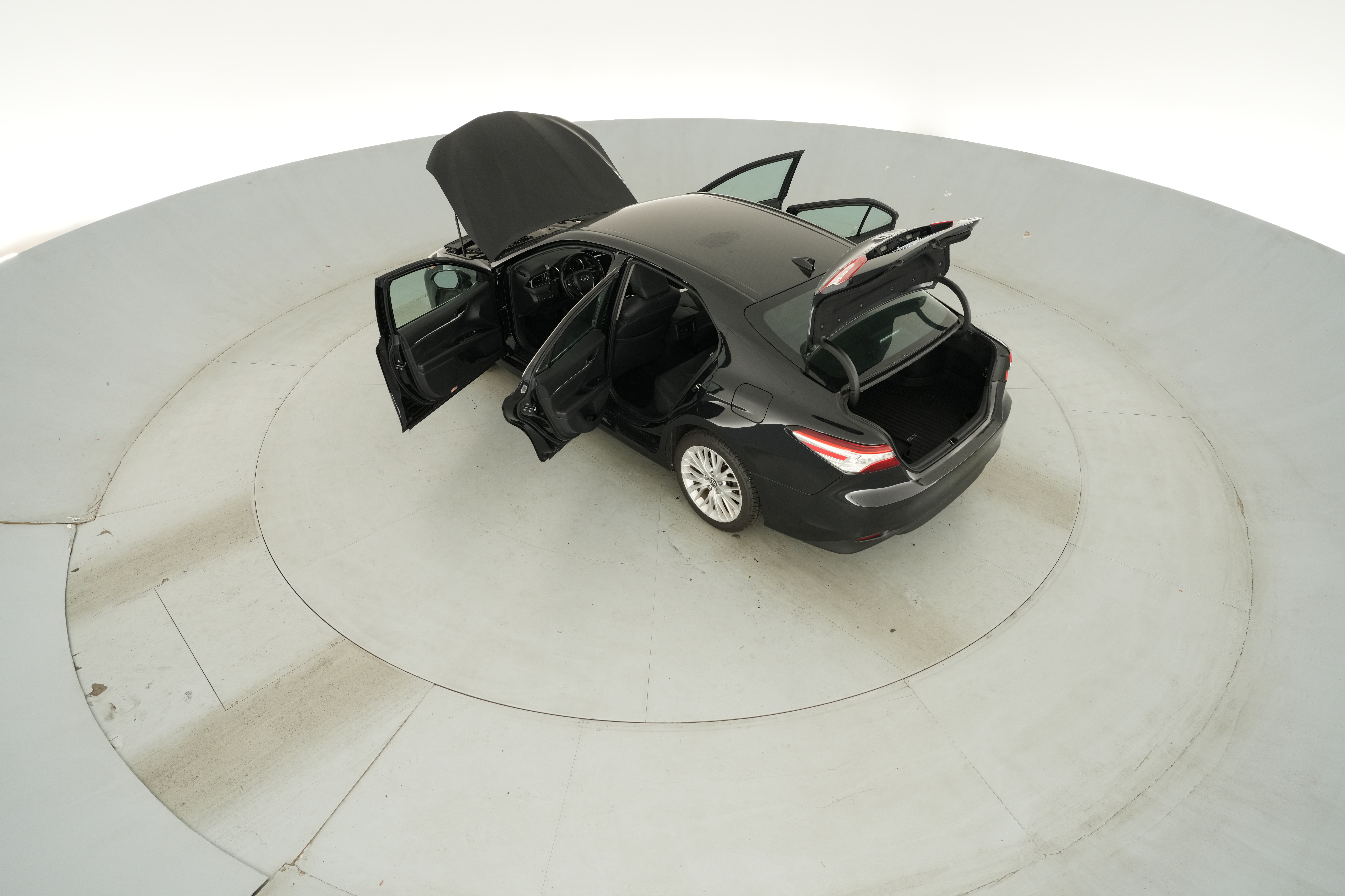 2019 Toyota Camry XLE - Photo 47