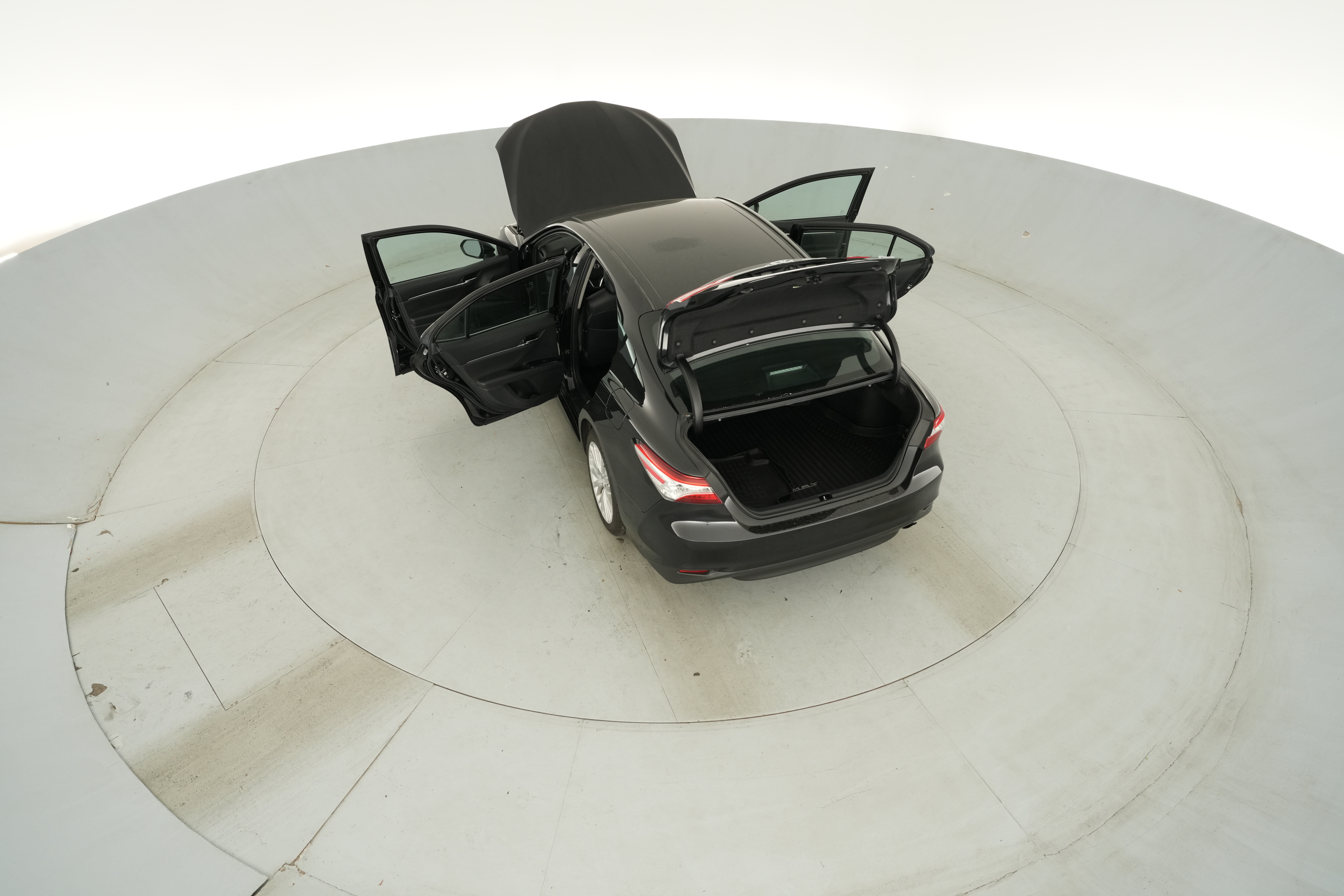 2019 Toyota Camry XLE - Photo 48