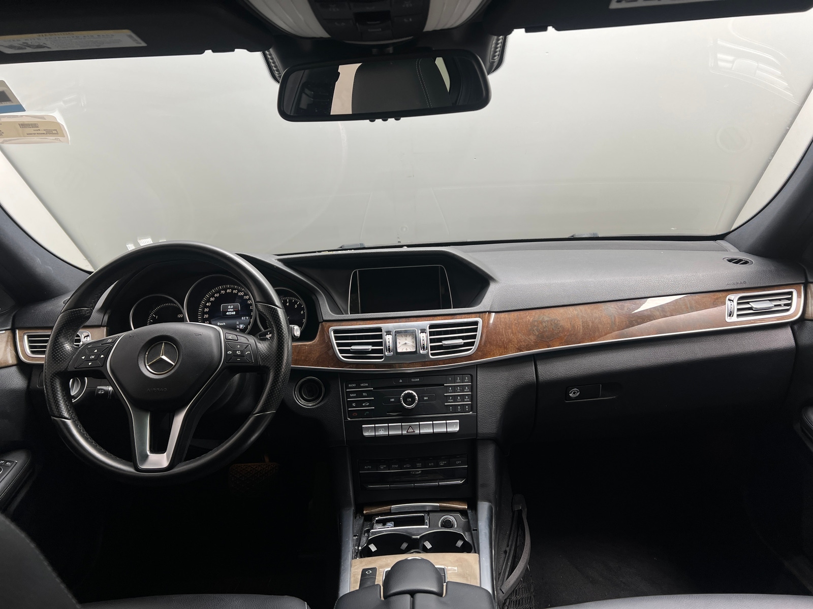 Thumbnail: 2016 Mercedes-Benz E-Class - 2