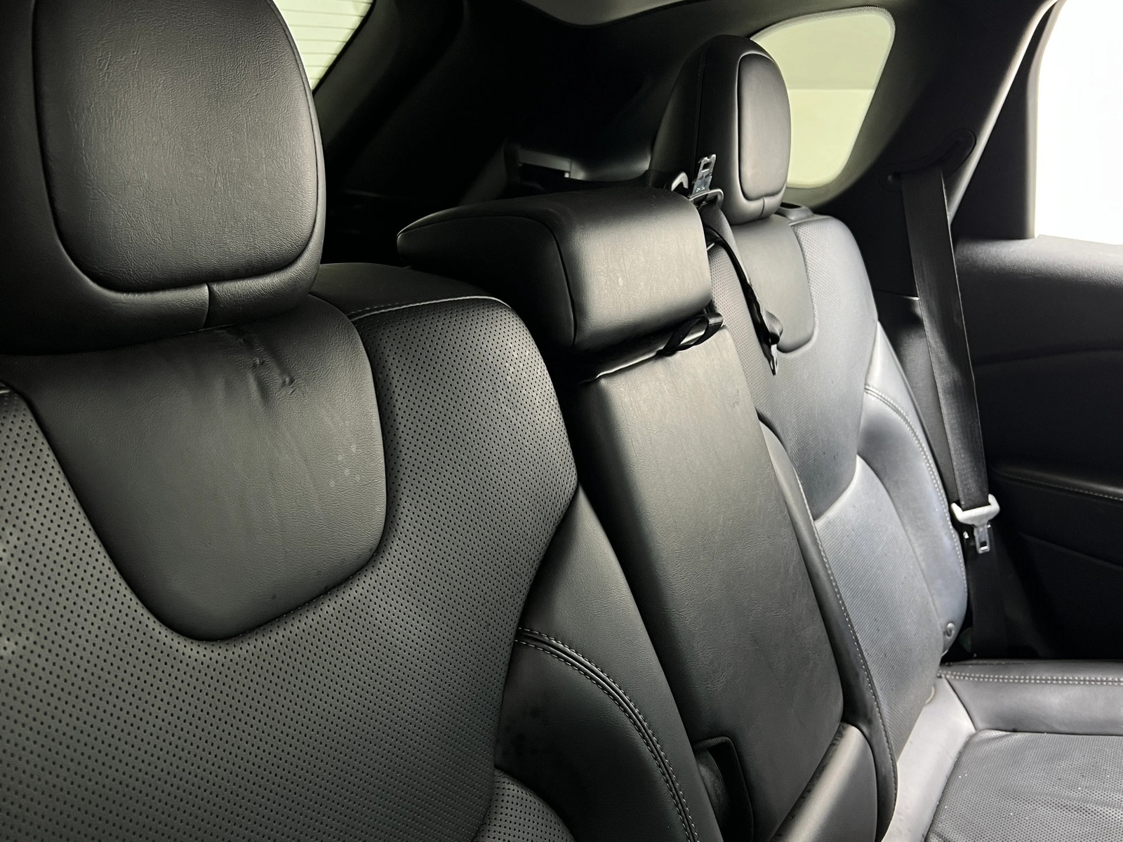 Thumbnail: 2019 Jeep Cherokee - 5
