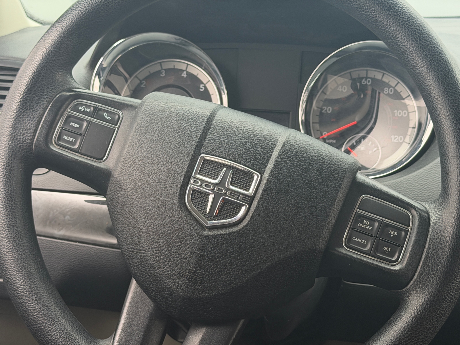 Thumbnail: 2018 Dodge Grand Caravan - 5