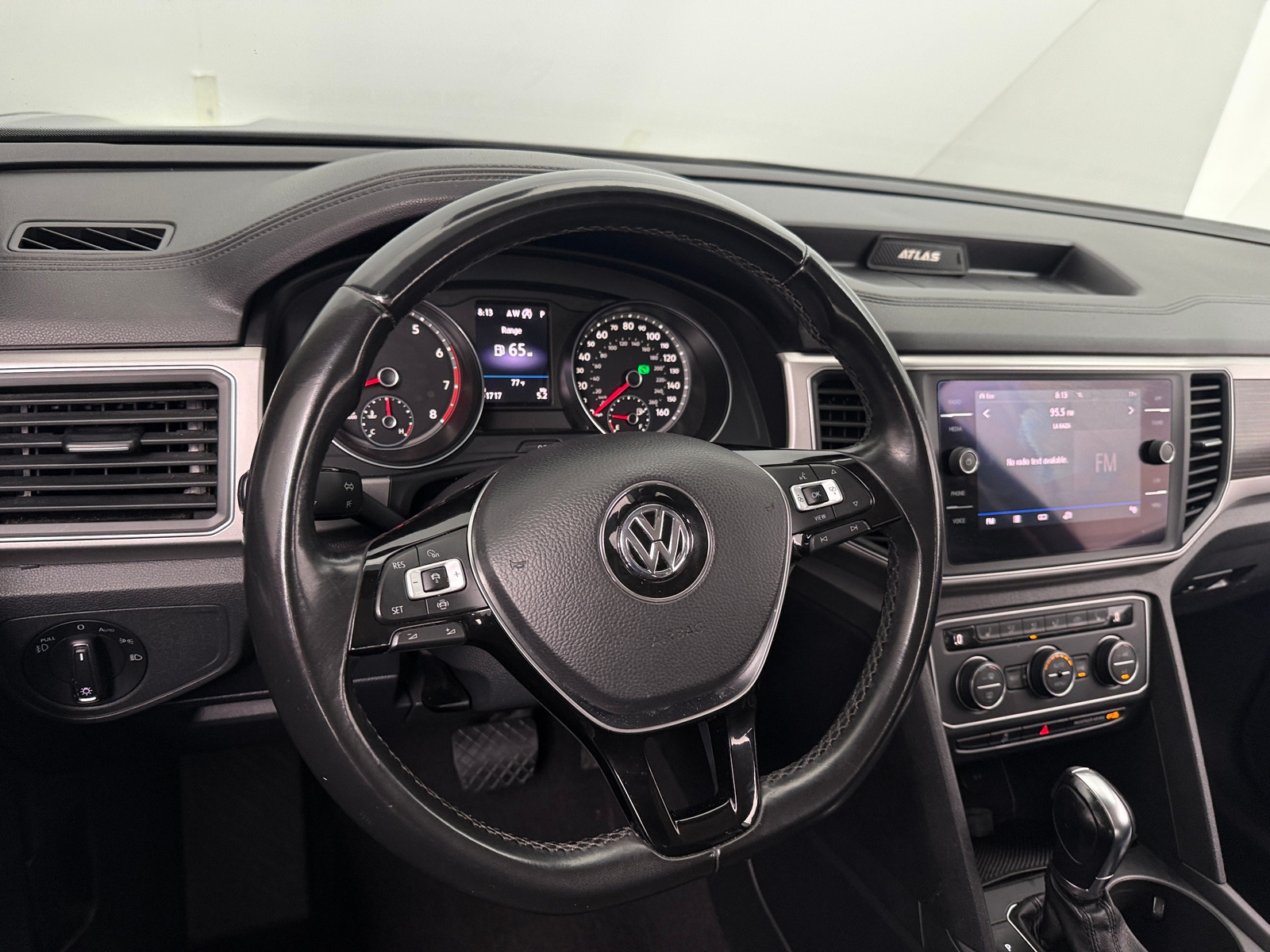 Thumbnail: 2019 Volkswagen Atlas - 4