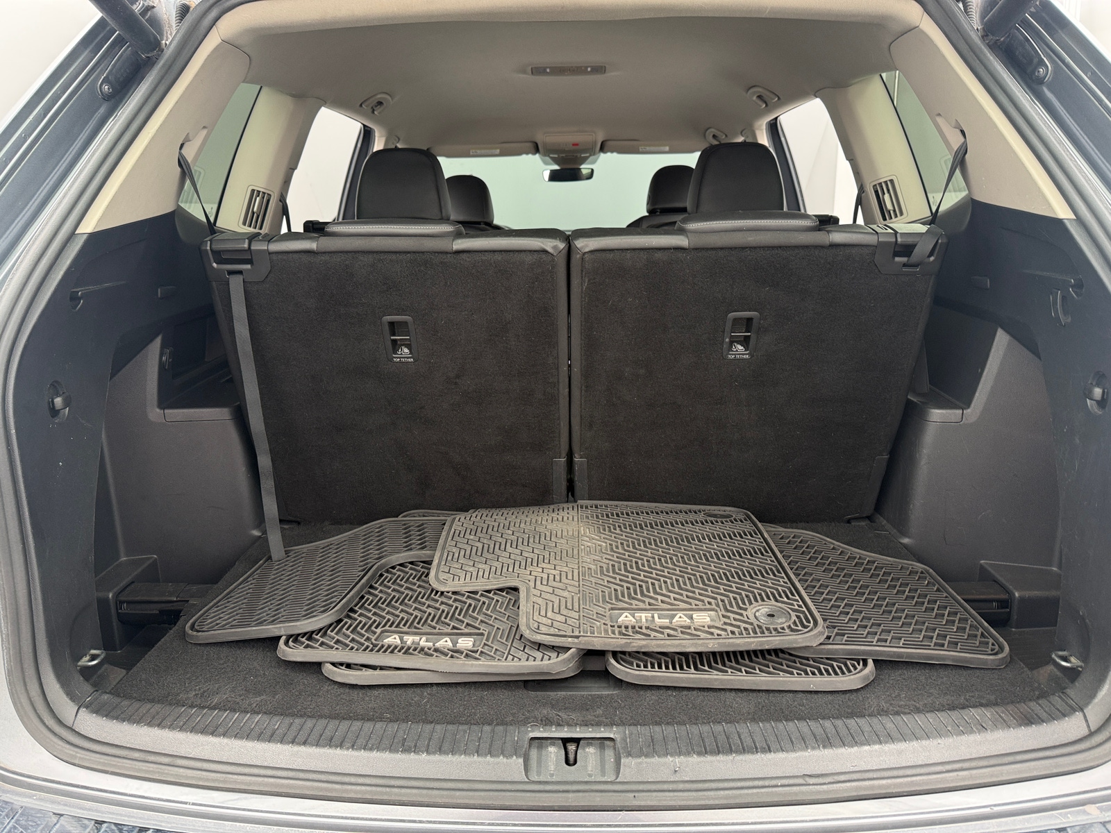 Thumbnail: 2019 Volkswagen Atlas - 6