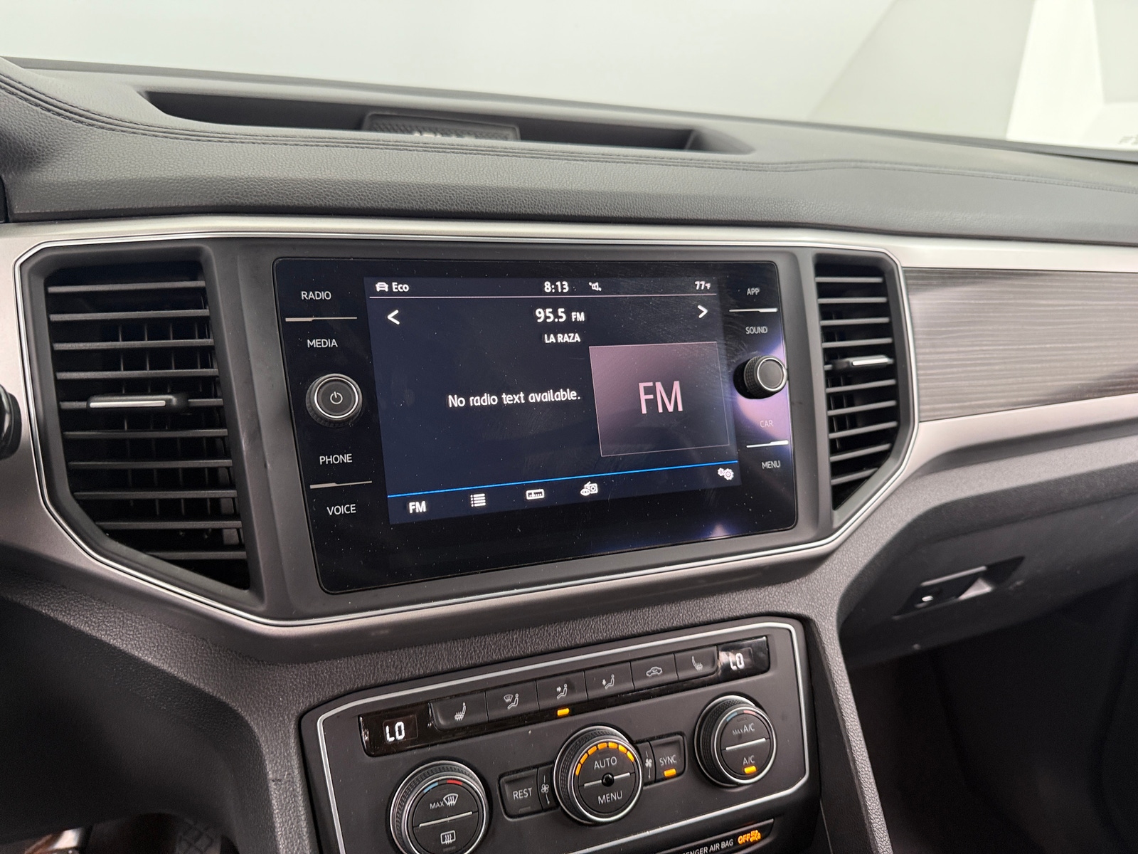 Thumbnail: 2019 Volkswagen Atlas - 3