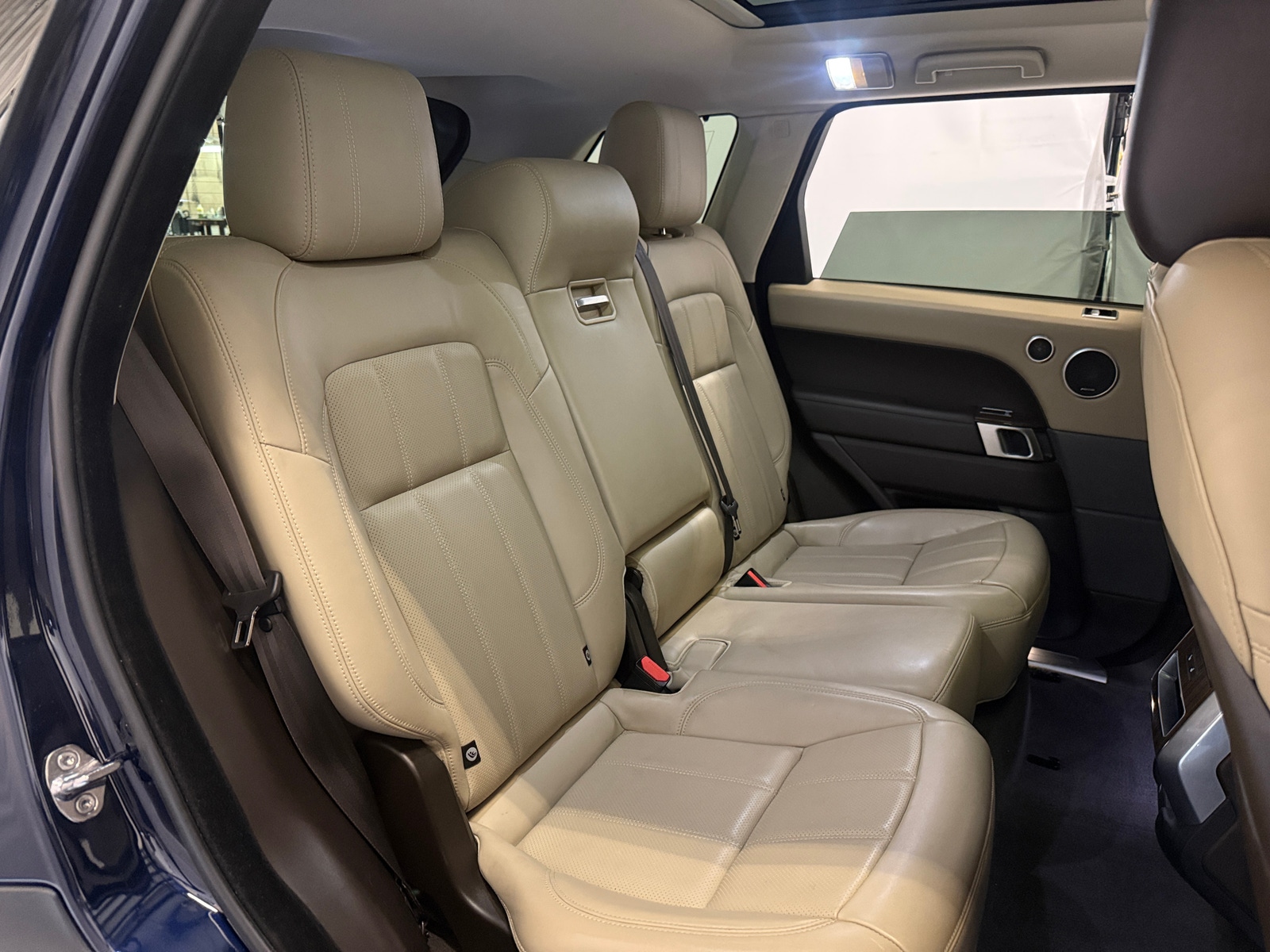 Thumbnail: 2021 Land Rover Range Rover Sport - 5
