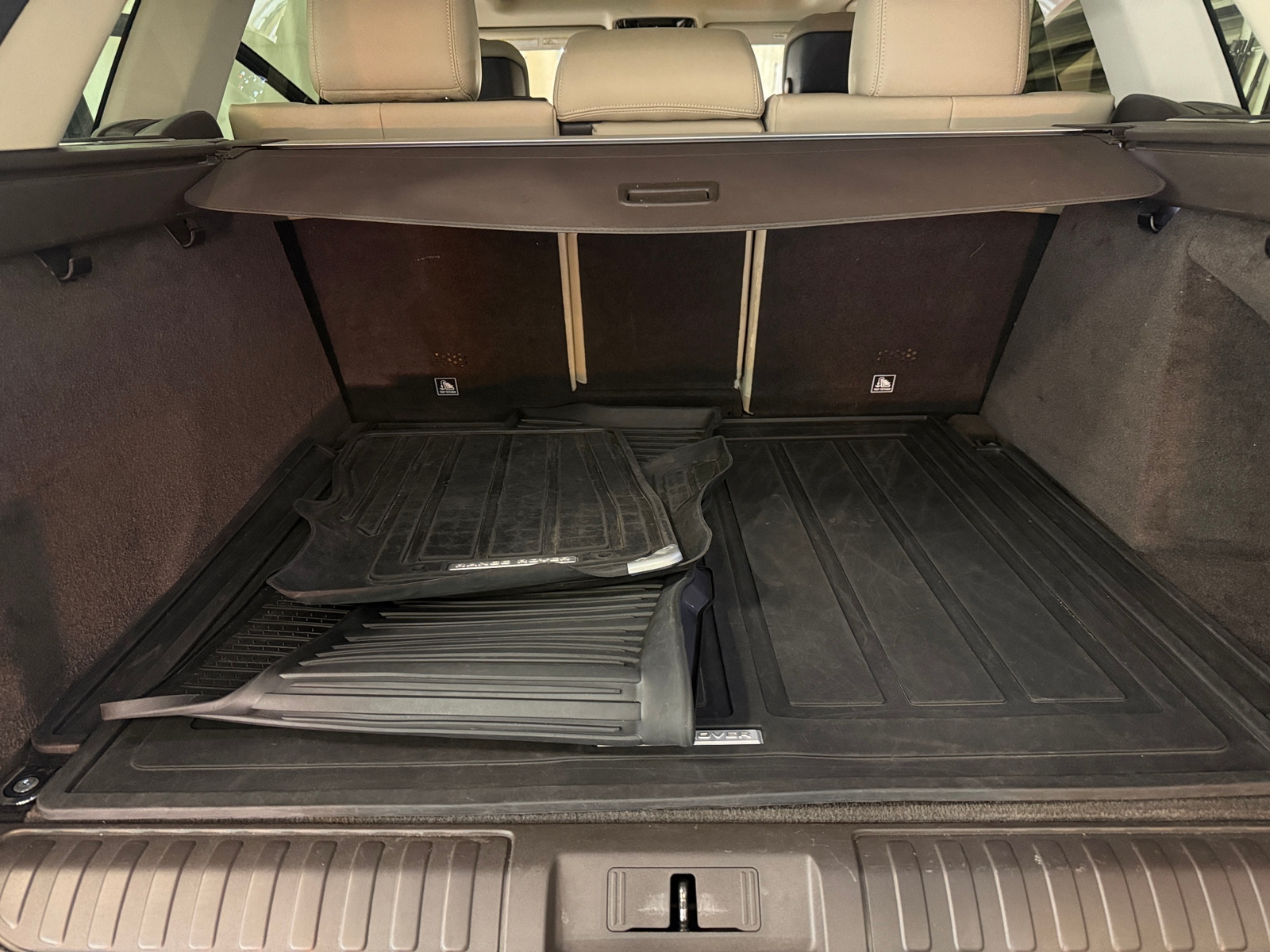 Thumbnail: 2021 Land Rover Range Rover Sport - 6