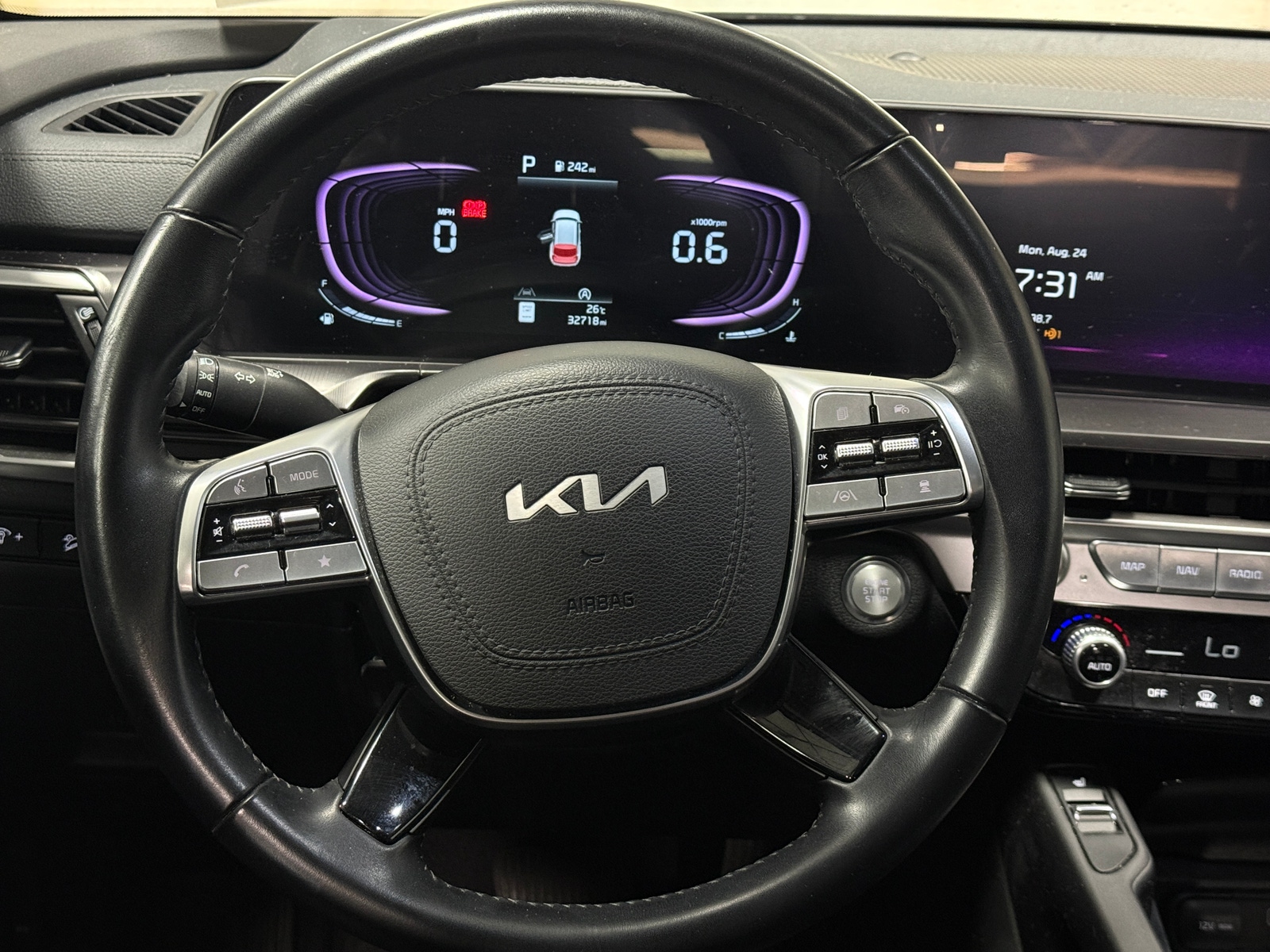 Thumbnail: 2025 Kia Telluride - 4