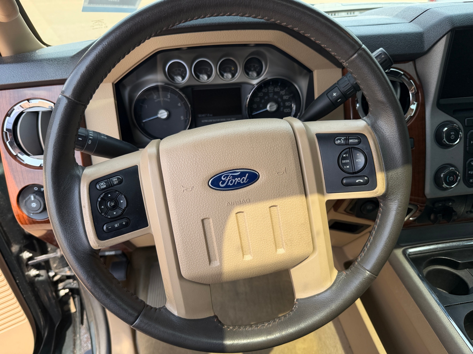 Thumbnail: 2016 Ford Econoline - 4