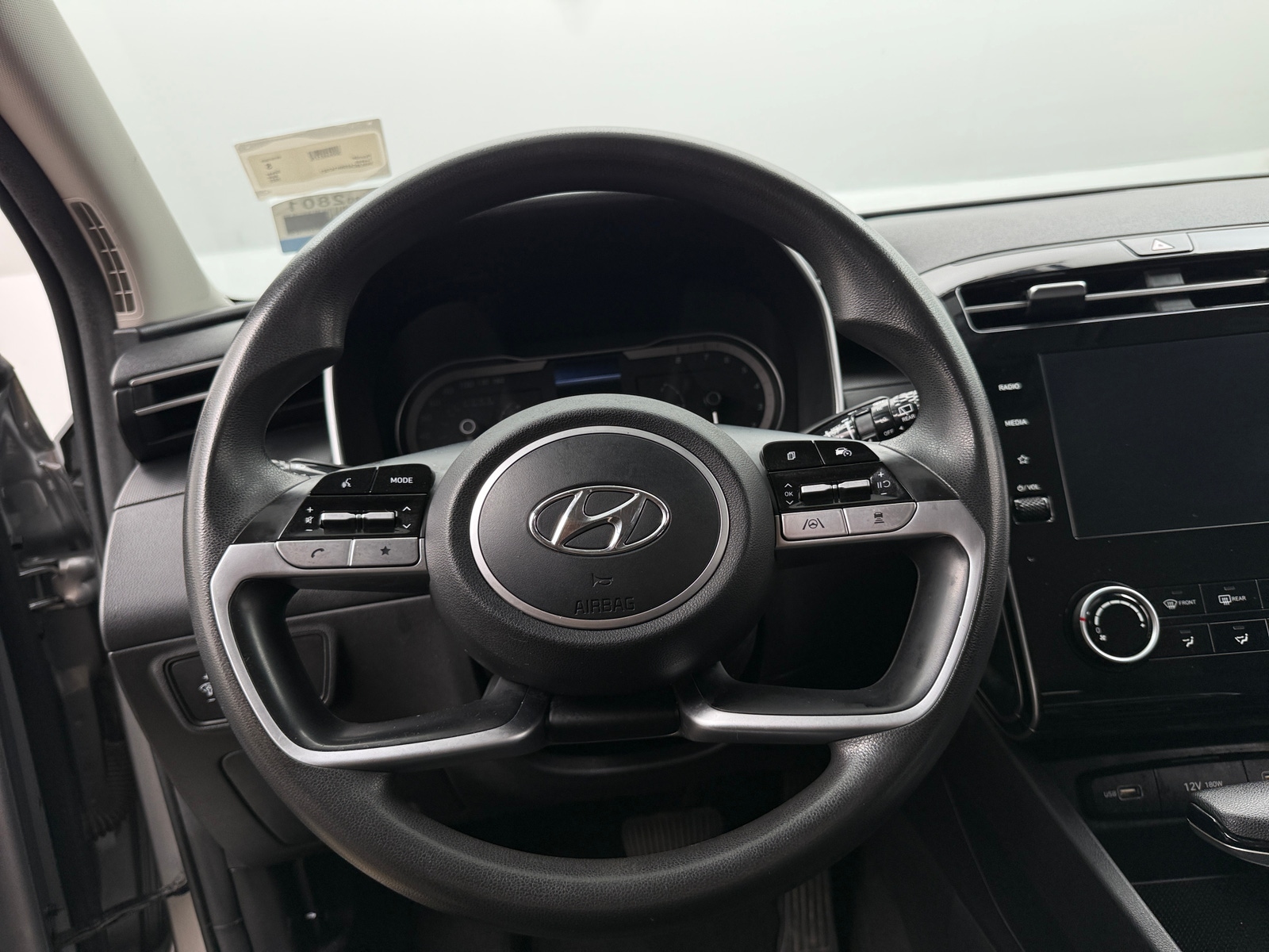 Thumbnail: 2022 Hyundai Tucson - 5