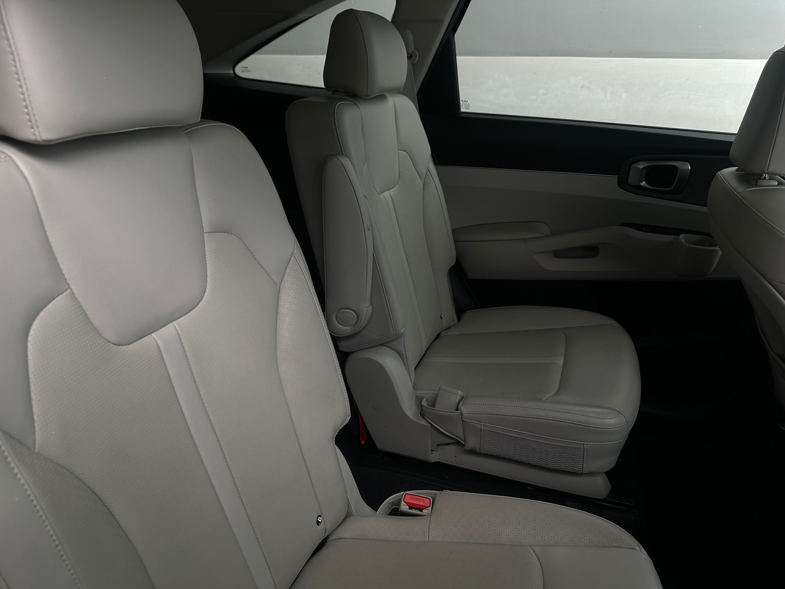 Thumbnail: 2024 Kia Sorento - 5