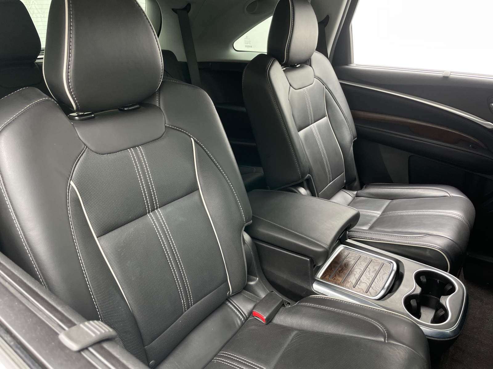 Thumbnail: 2020 Acura MDX - 5