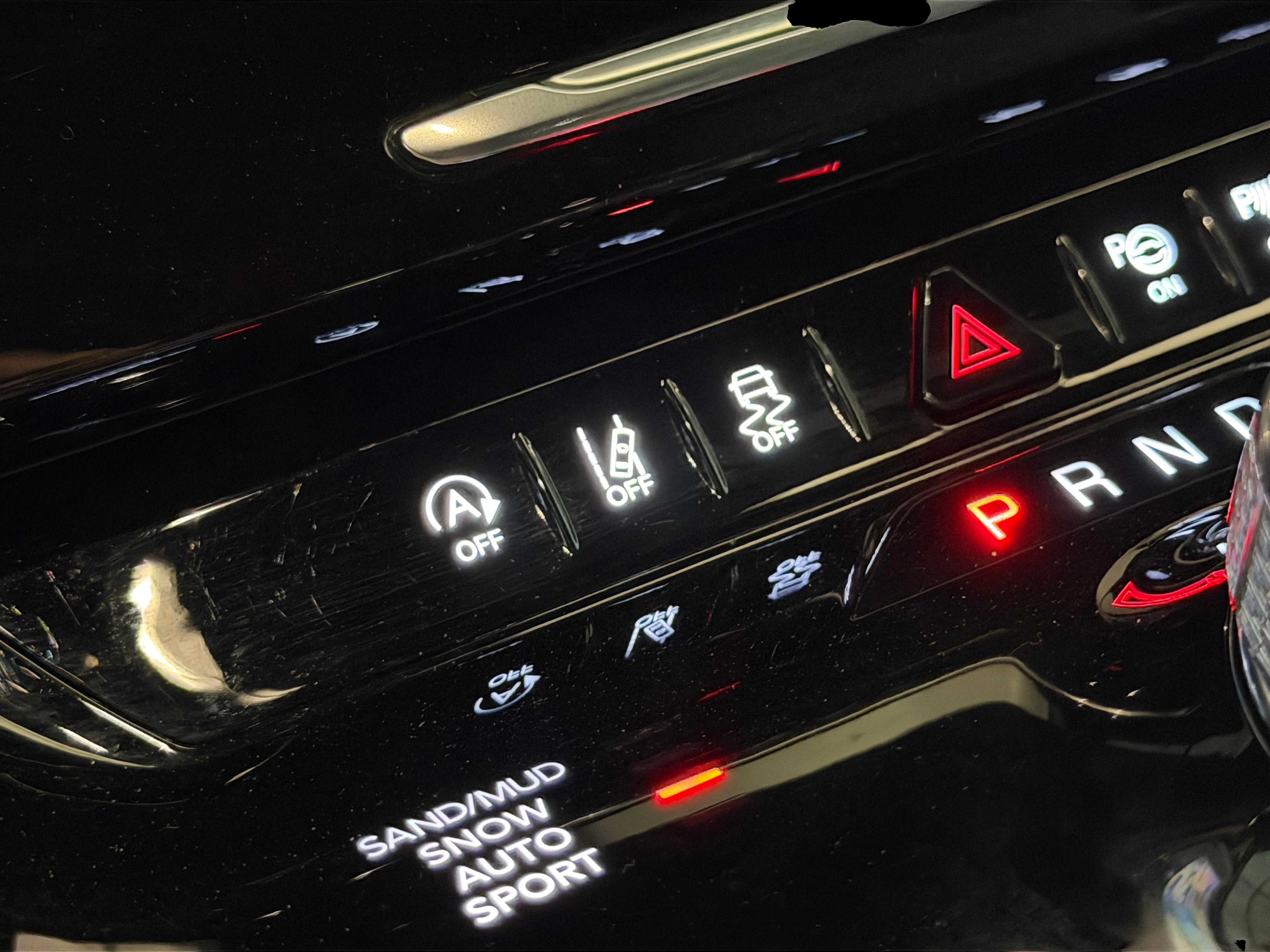 2023 Jeep Wagoneer Series I - Photo 18