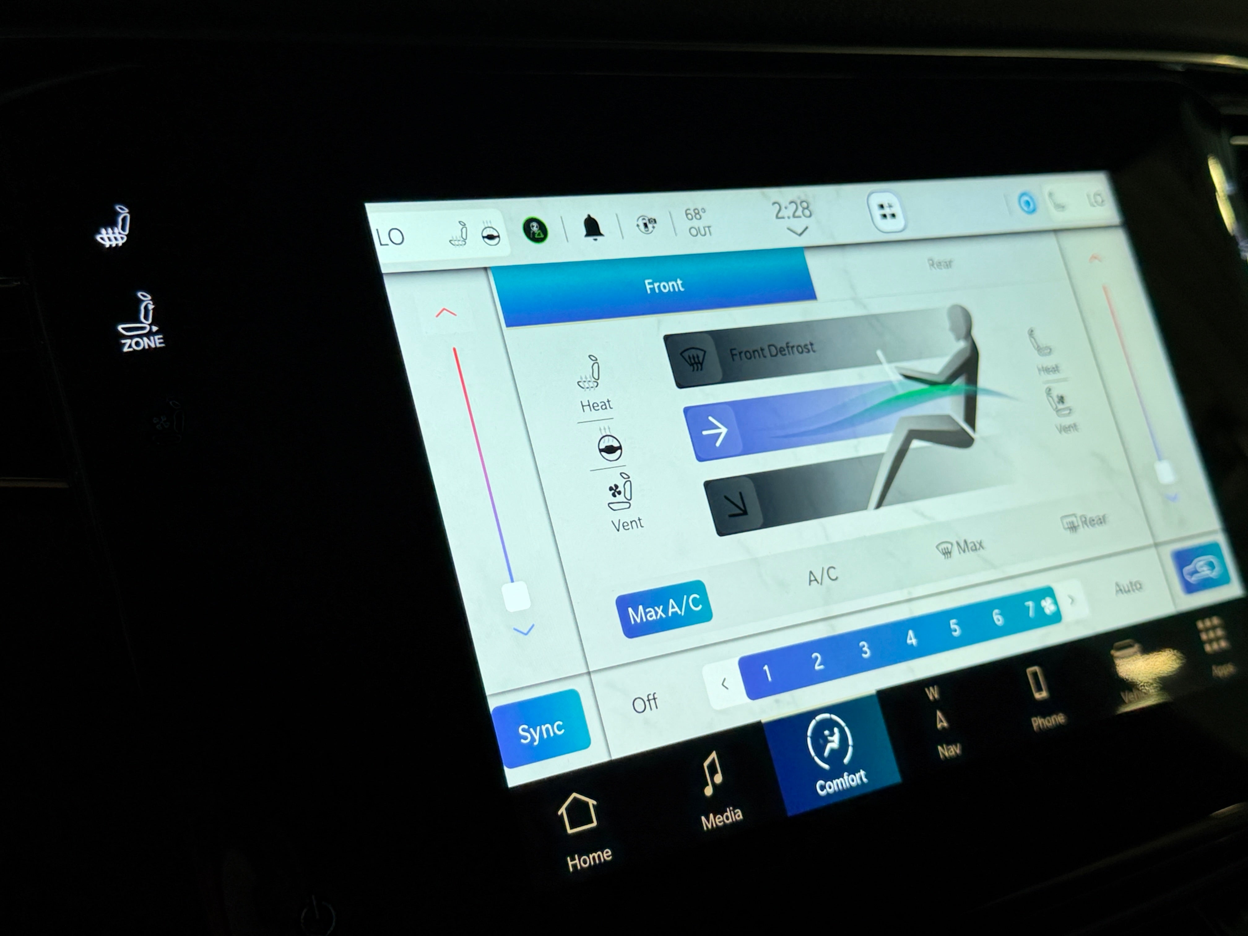 2023 Jeep Wagoneer Series I - Photo 23