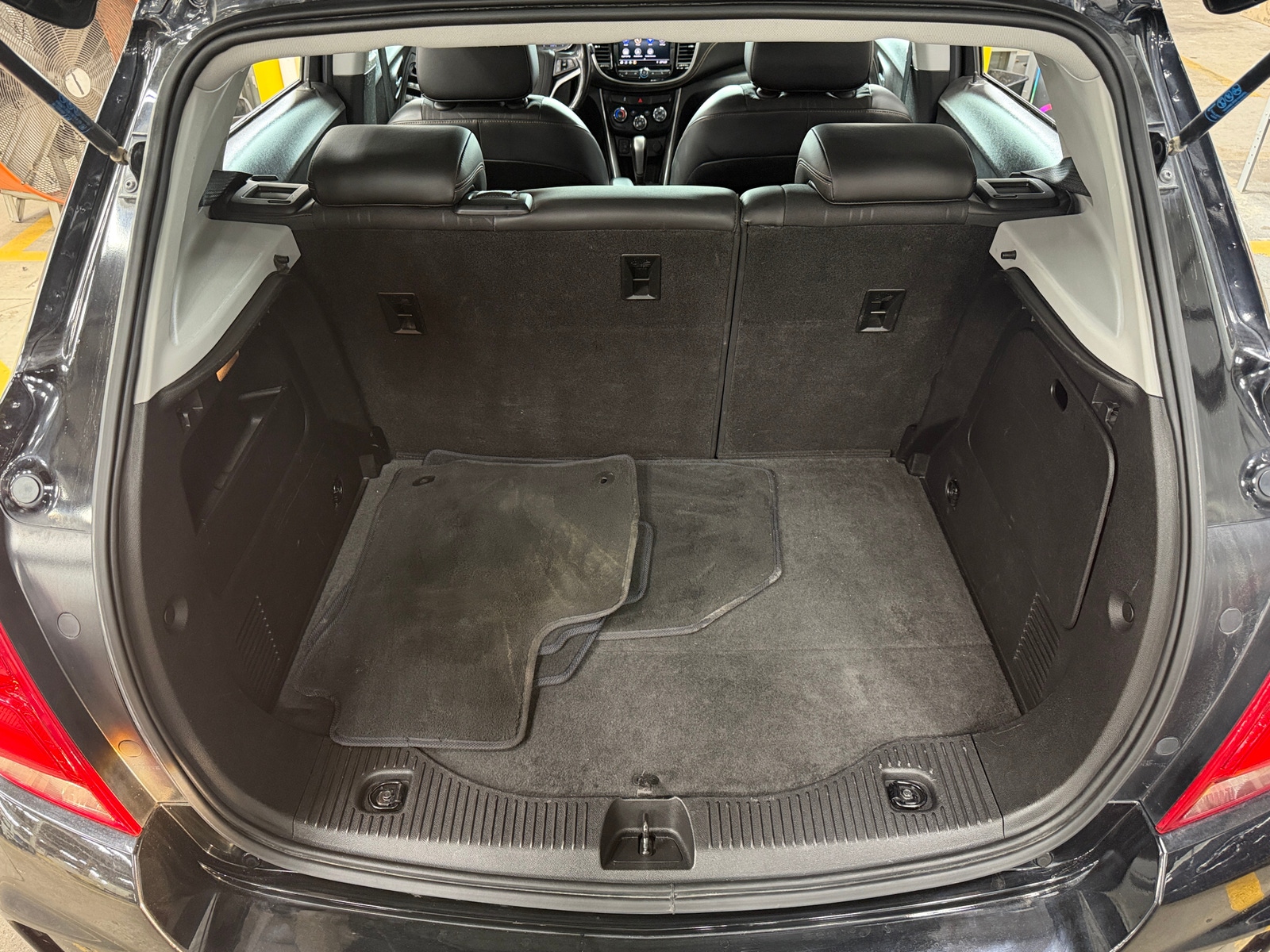Thumbnail: 2020 Chevrolet Trax - 6