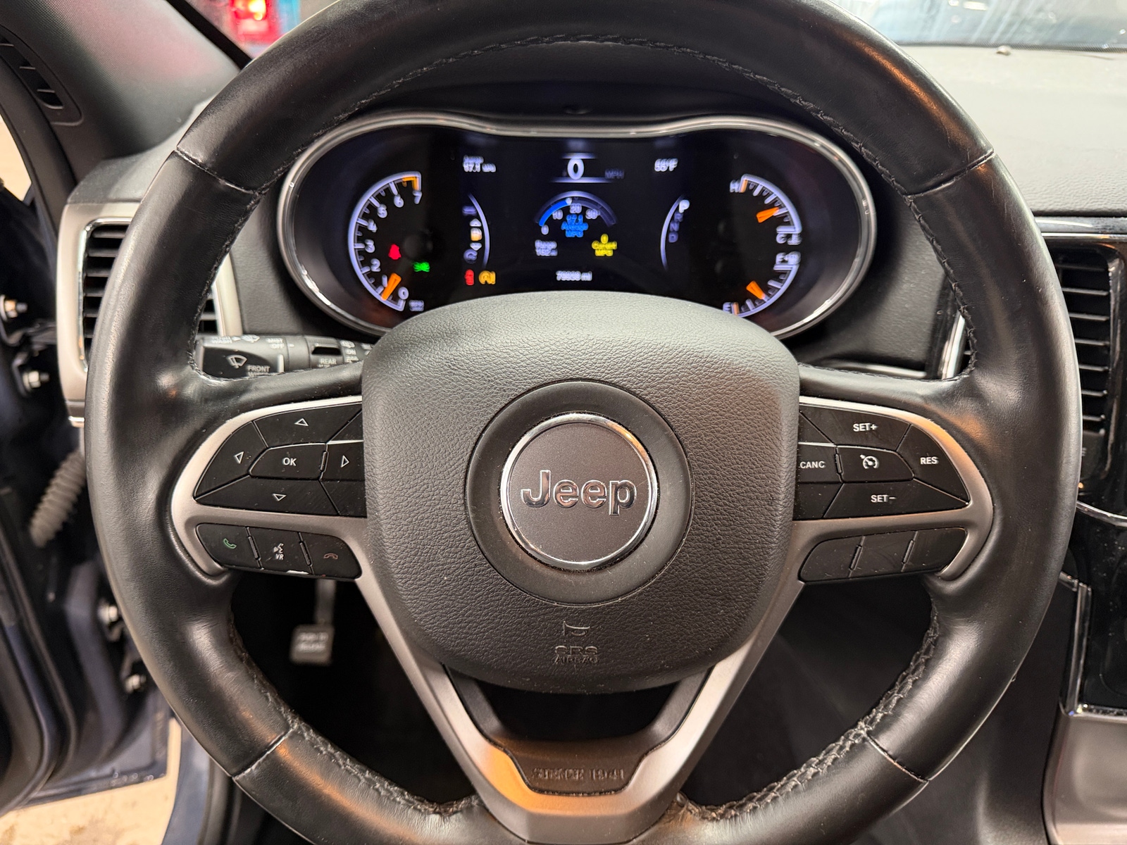 Thumbnail: 2019 Jeep Grand Cherokee - 4