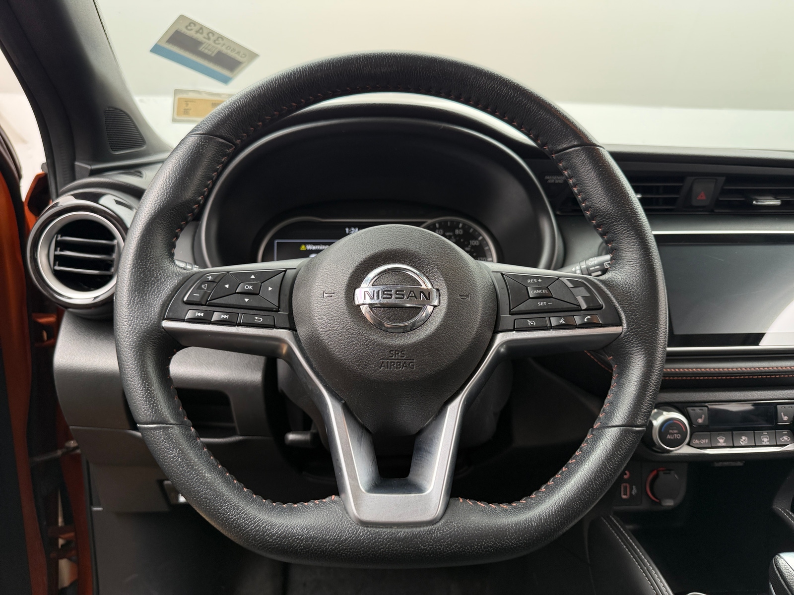 Thumbnail: 2020 Nissan Kicks - 4