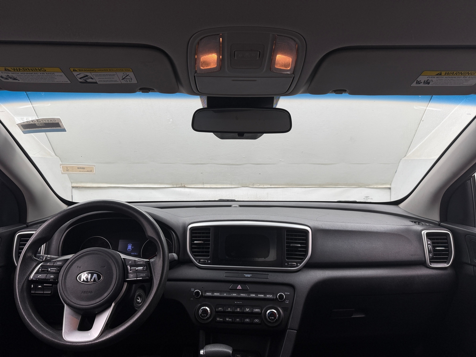 Thumbnail: 2020 Kia Sportage - 3