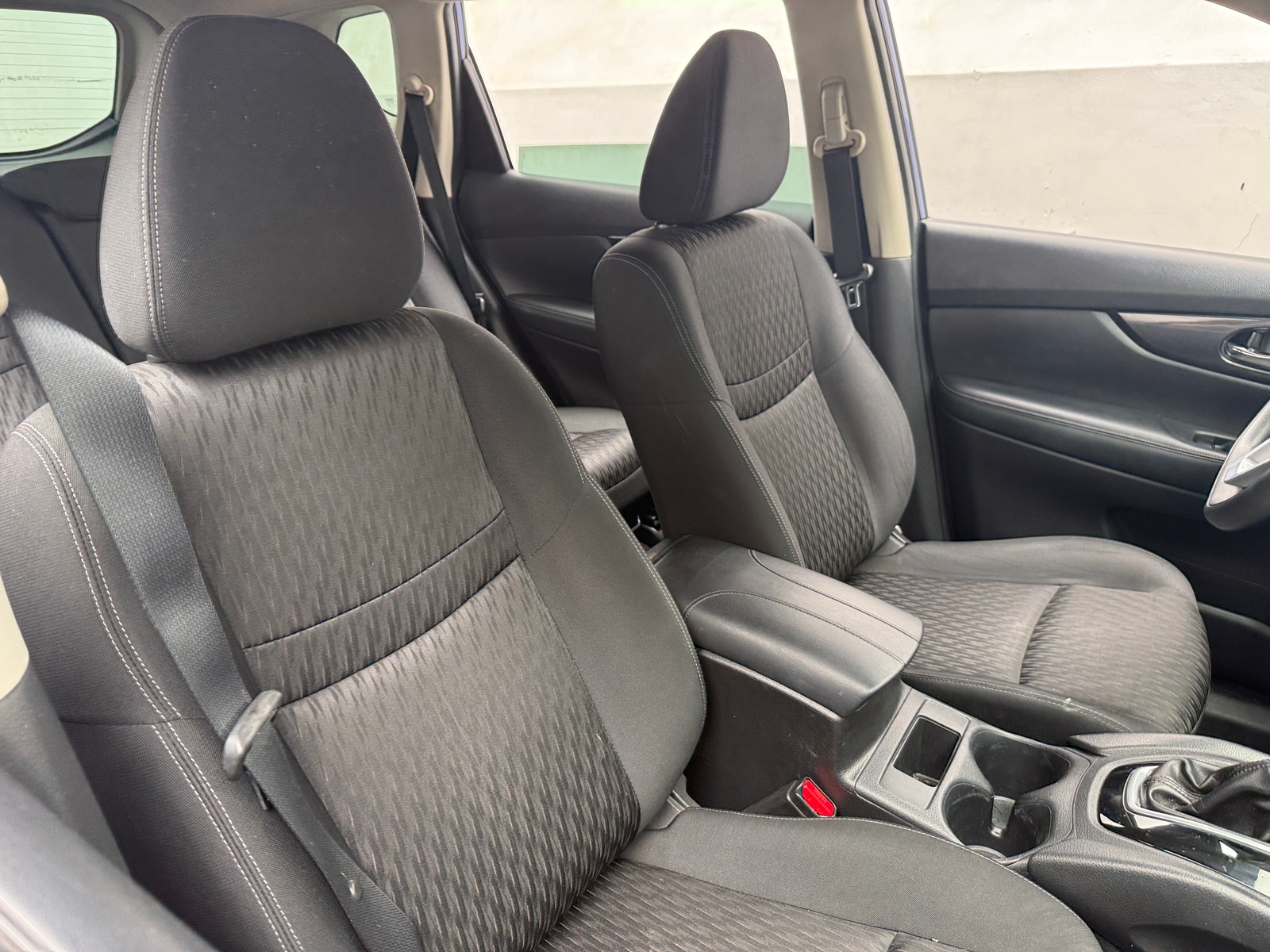 Thumbnail: 2018 Nissan Rogue - 2