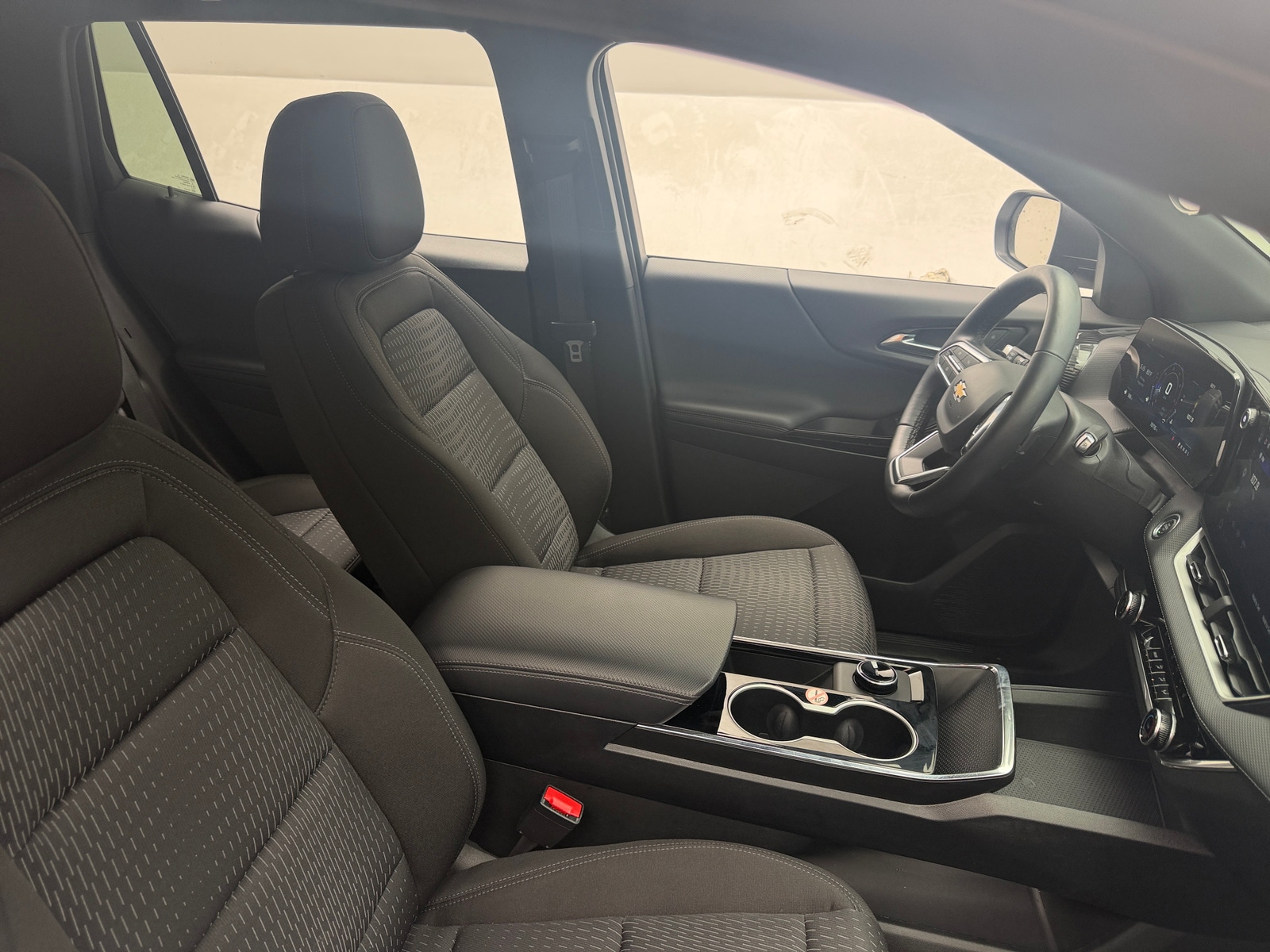 Thumbnail: 2026 Chevrolet Equinox - 2