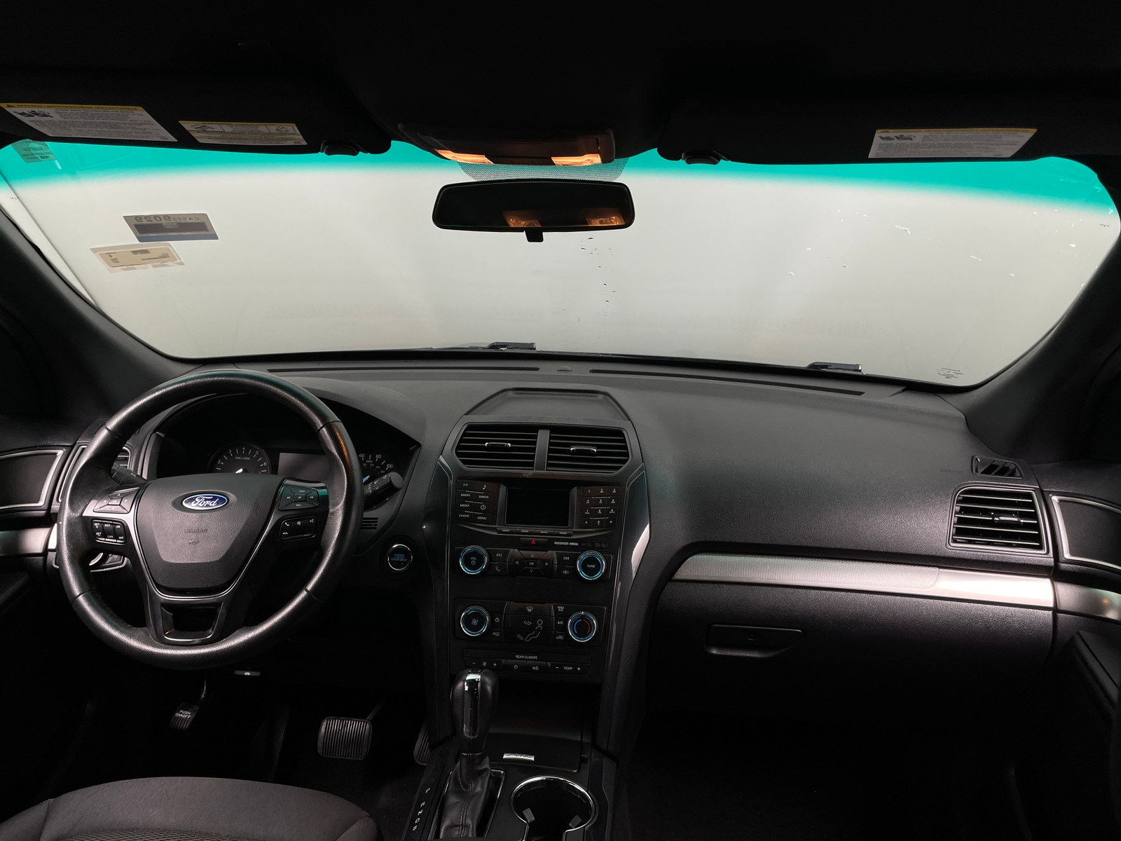 Thumbnail: 2019 Ford Explorer - 3