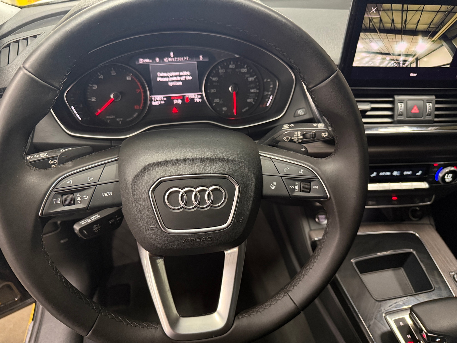 Thumbnail: 2023 Audi Q5 - 4
