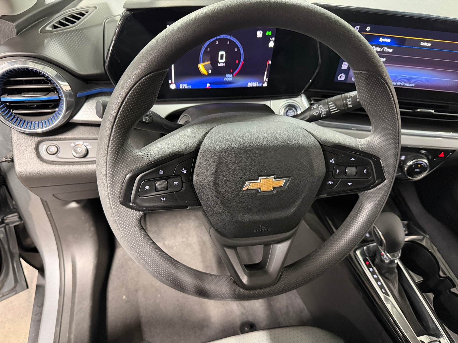 Thumbnail: 2025 Chevrolet Trax - 4