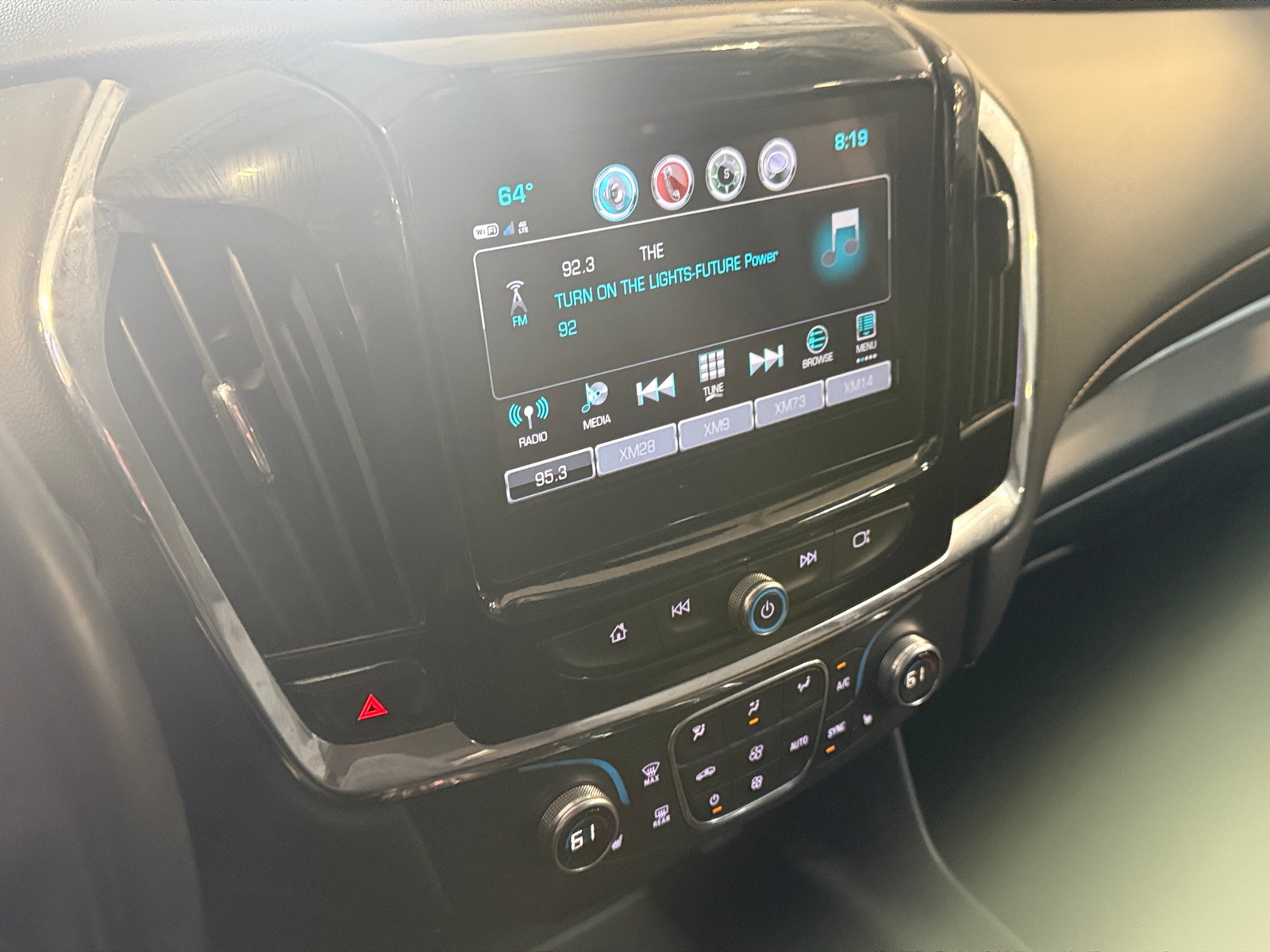 Thumbnail: 2018 Chevrolet Traverse - 4