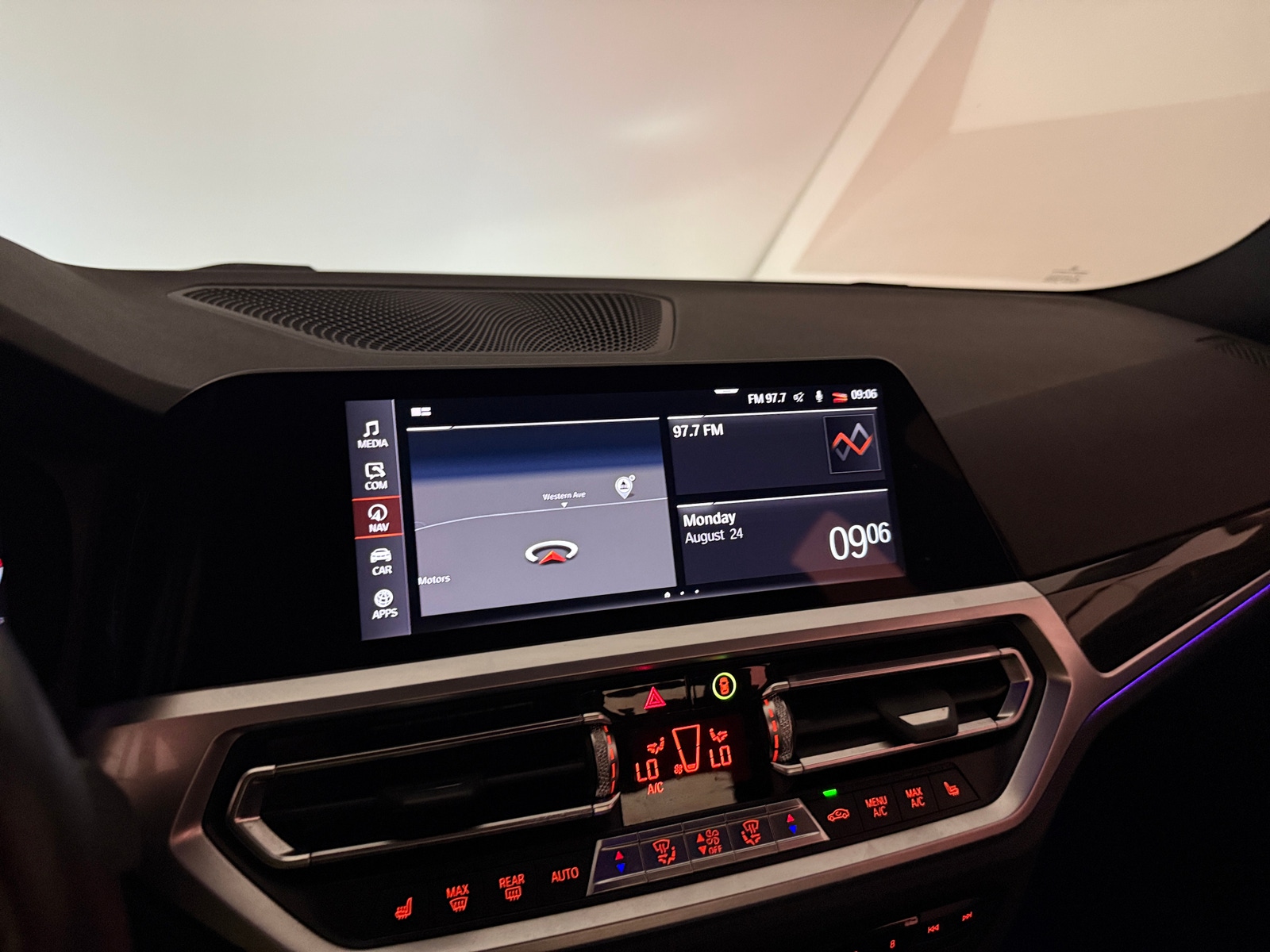Thumbnail: 2019 BMW 3 Series - 3