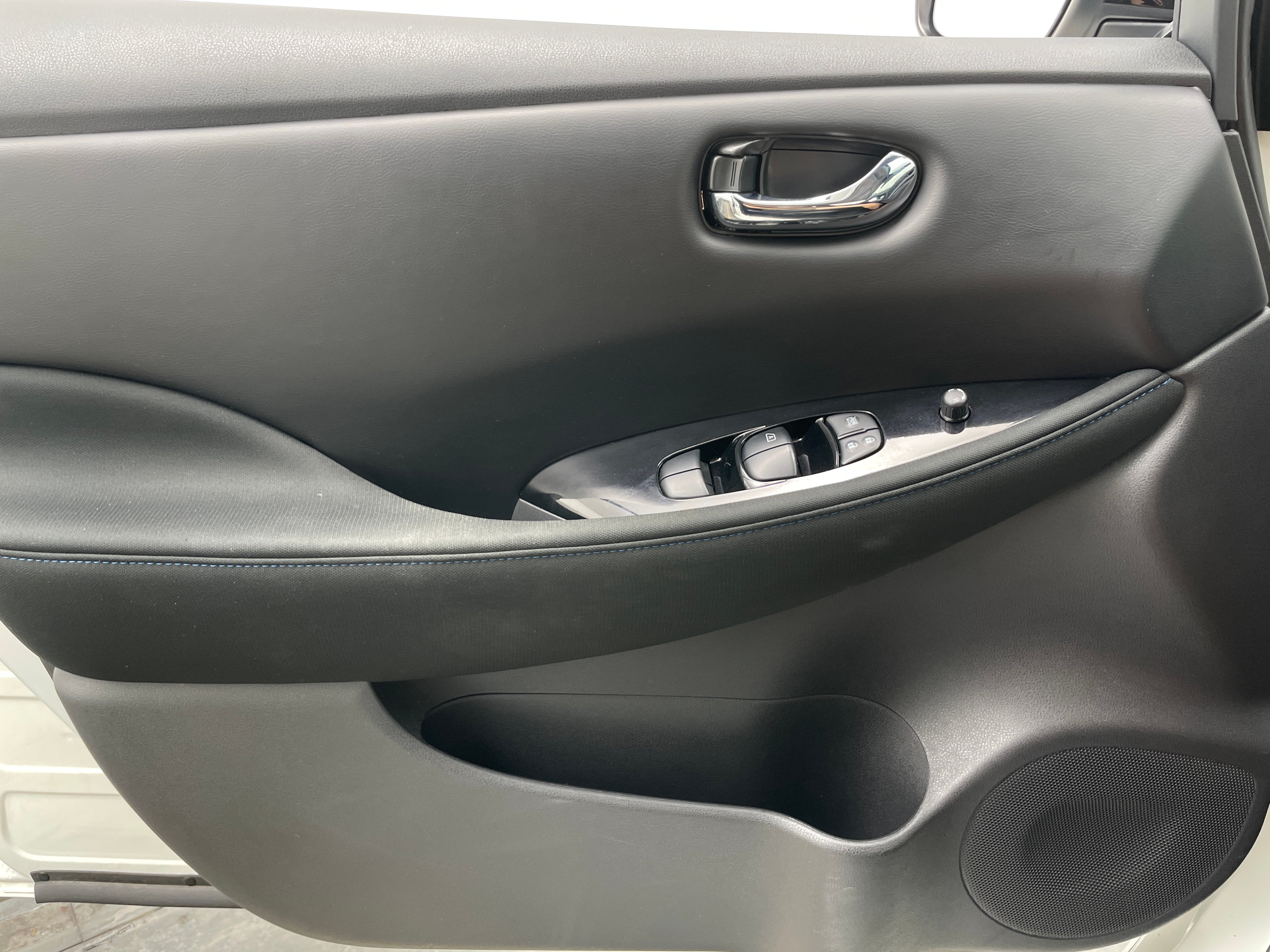 Used 2025 Nissan Leaf SV PLUS with VIN 1N4CZ1CV7SC559181 for sale in Oak Creek, WI