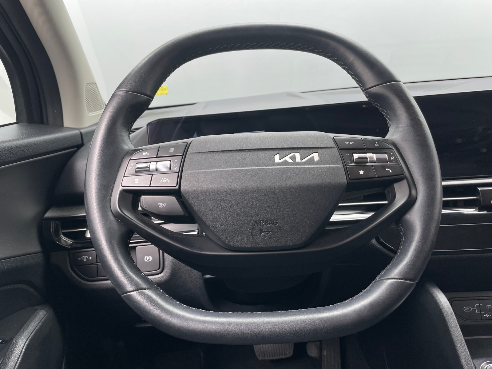 Thumbnail: 2026 Kia Sportage - 5