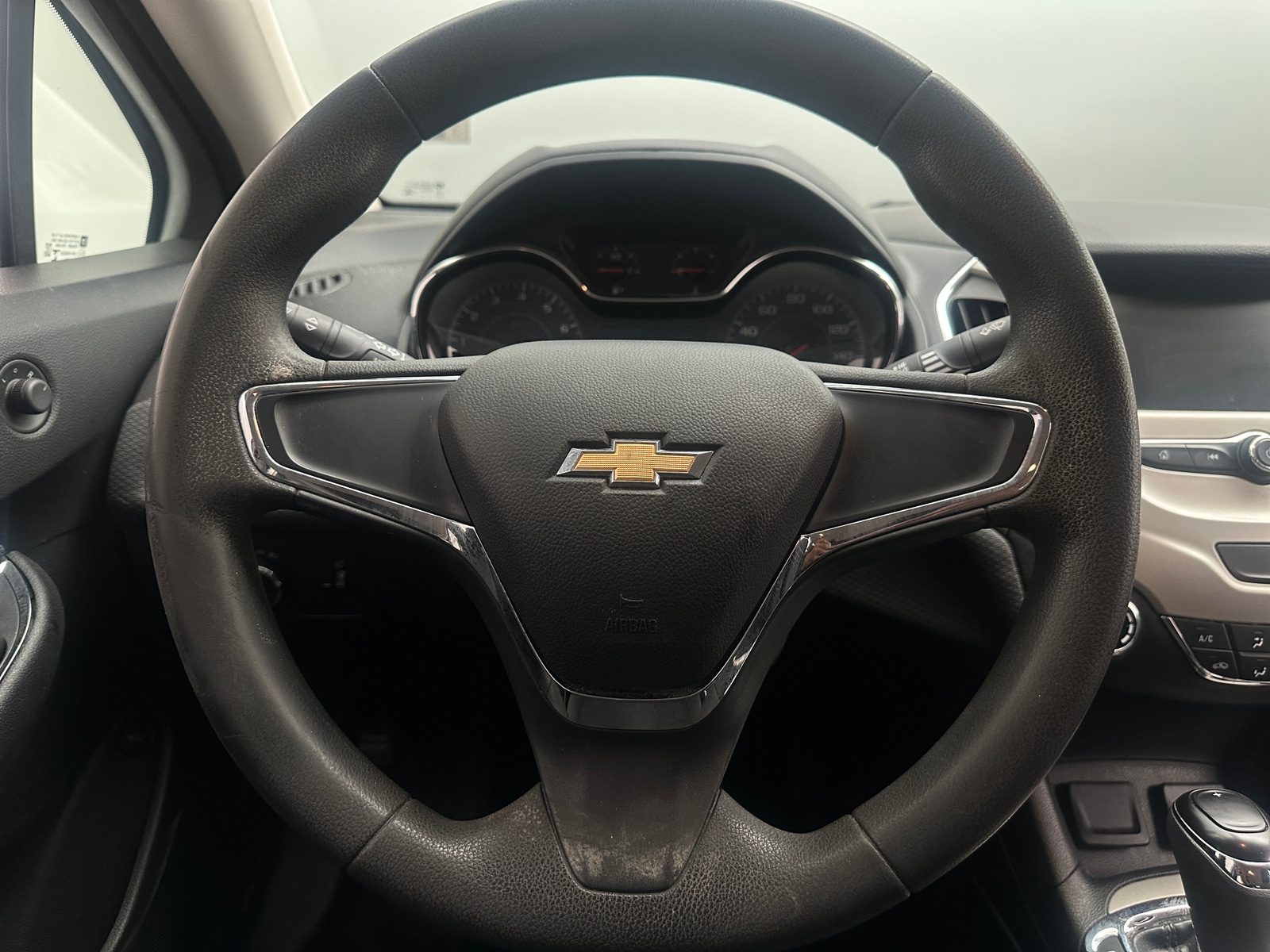 Thumbnail: 2018 Chevrolet Cruze - 5