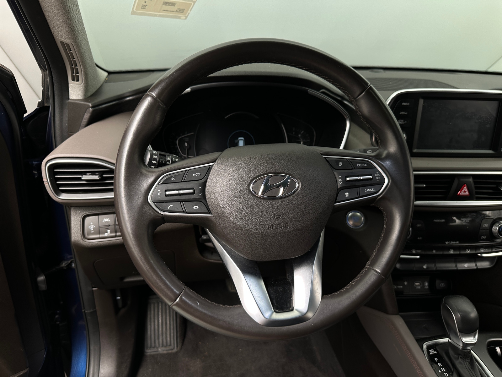 Thumbnail: 2020 Hyundai Santa Fe - 4
