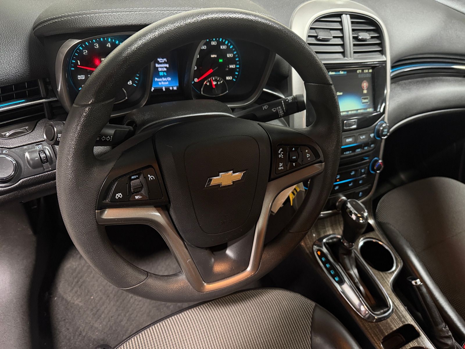 Thumbnail: 2015 Chevrolet Malibu - 4