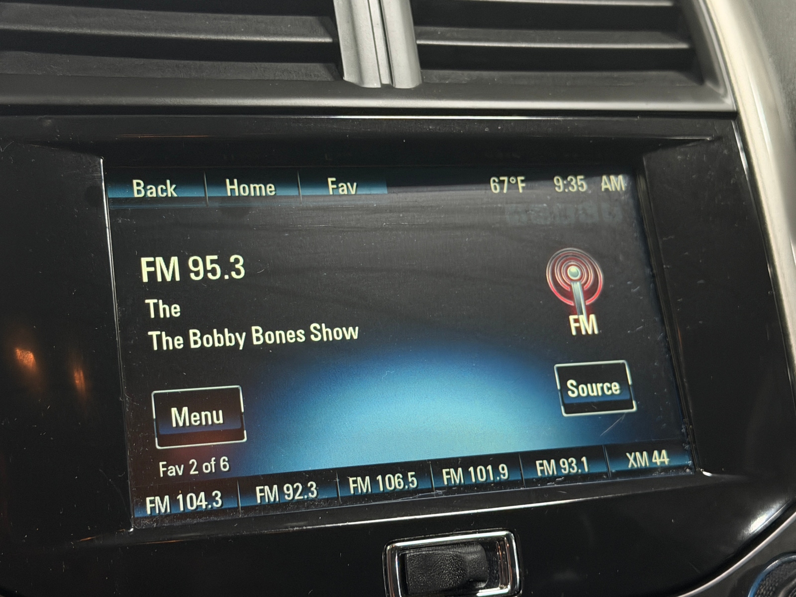 Thumbnail: 2015 Chevrolet Malibu - 3