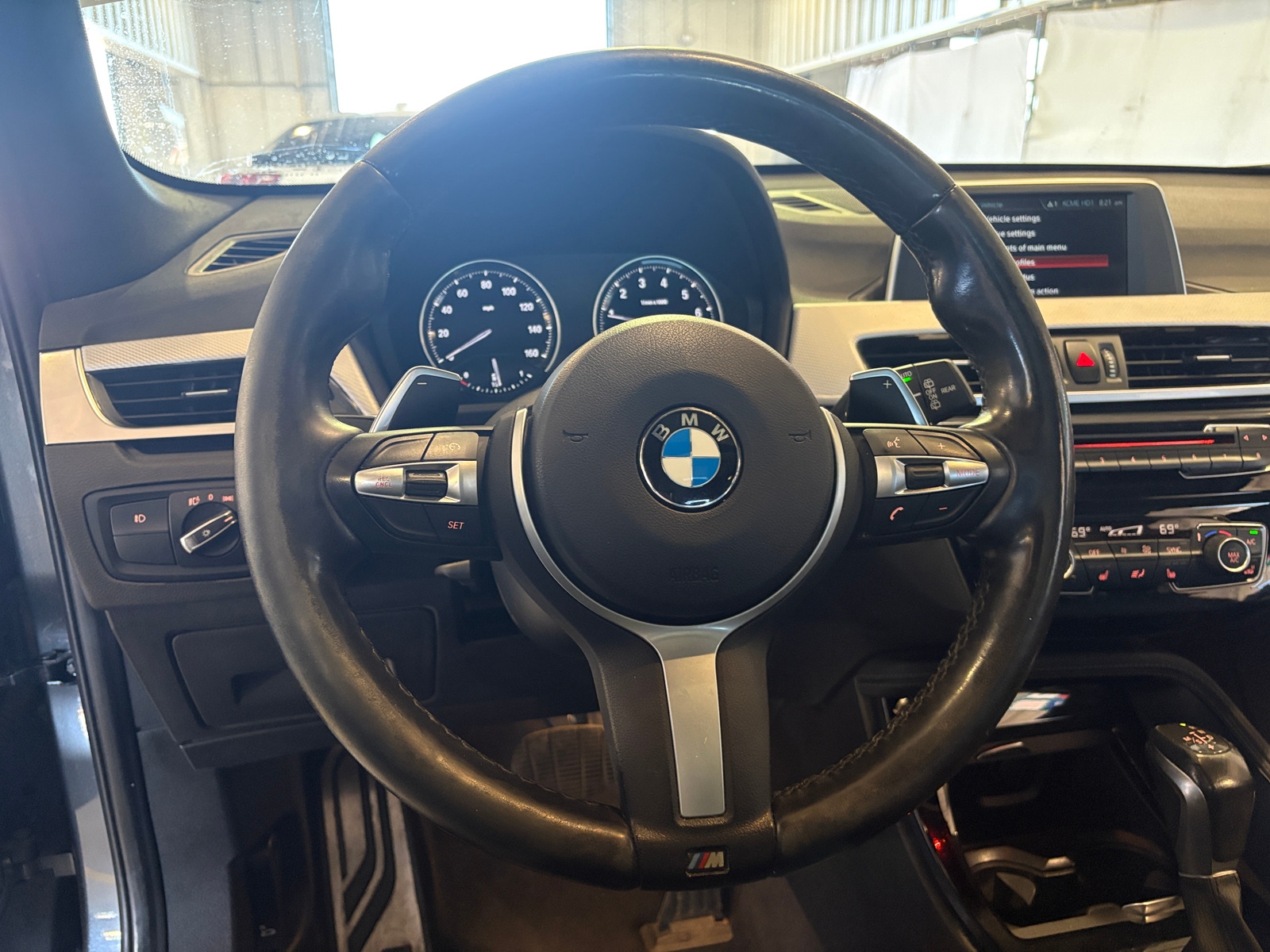Thumbnail: 2018 BMW X1 - 4